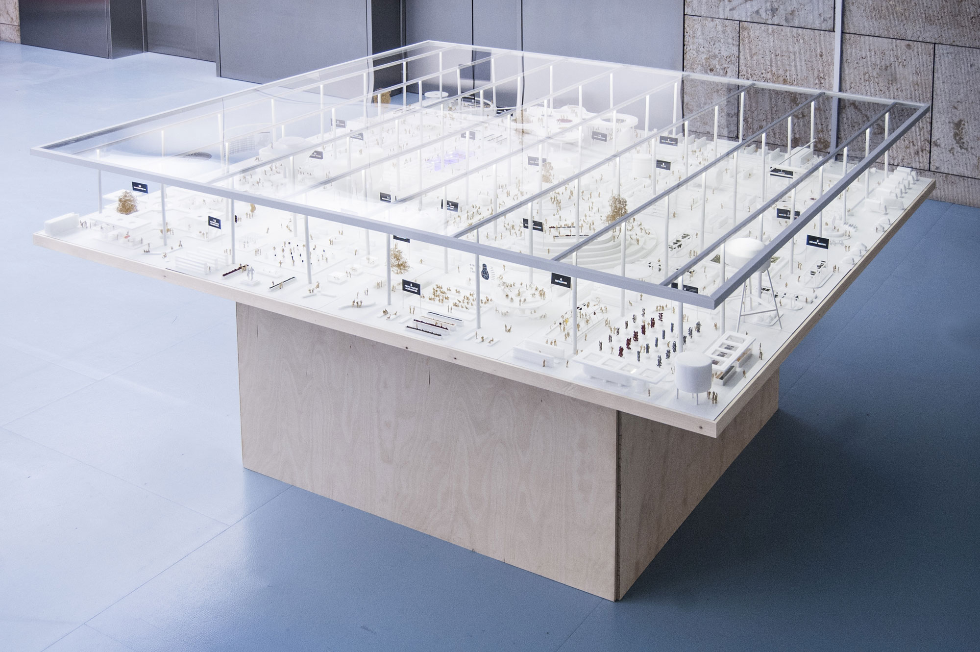 The Open Food Lab model during the Volksvlijt exhibition in the Amsterdam Public Library