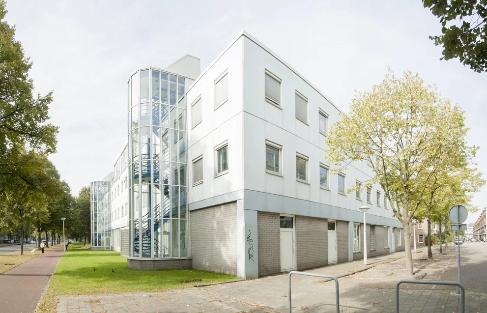 The building in its former...