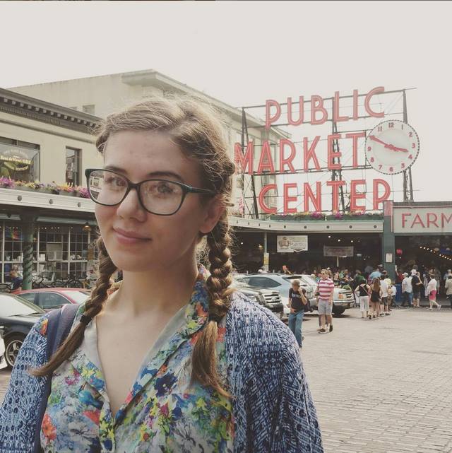 Me being a disgusting tourist in from of Pike Place.