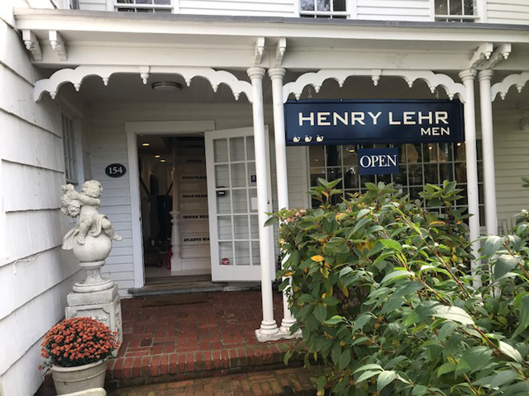 Hamptons_Amagansett_Square_Henry_Lehr_Mens_10.jpg