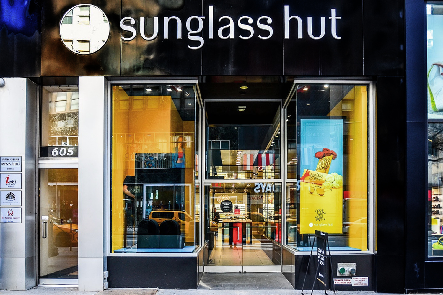 Sunglass Hut 21.jpg