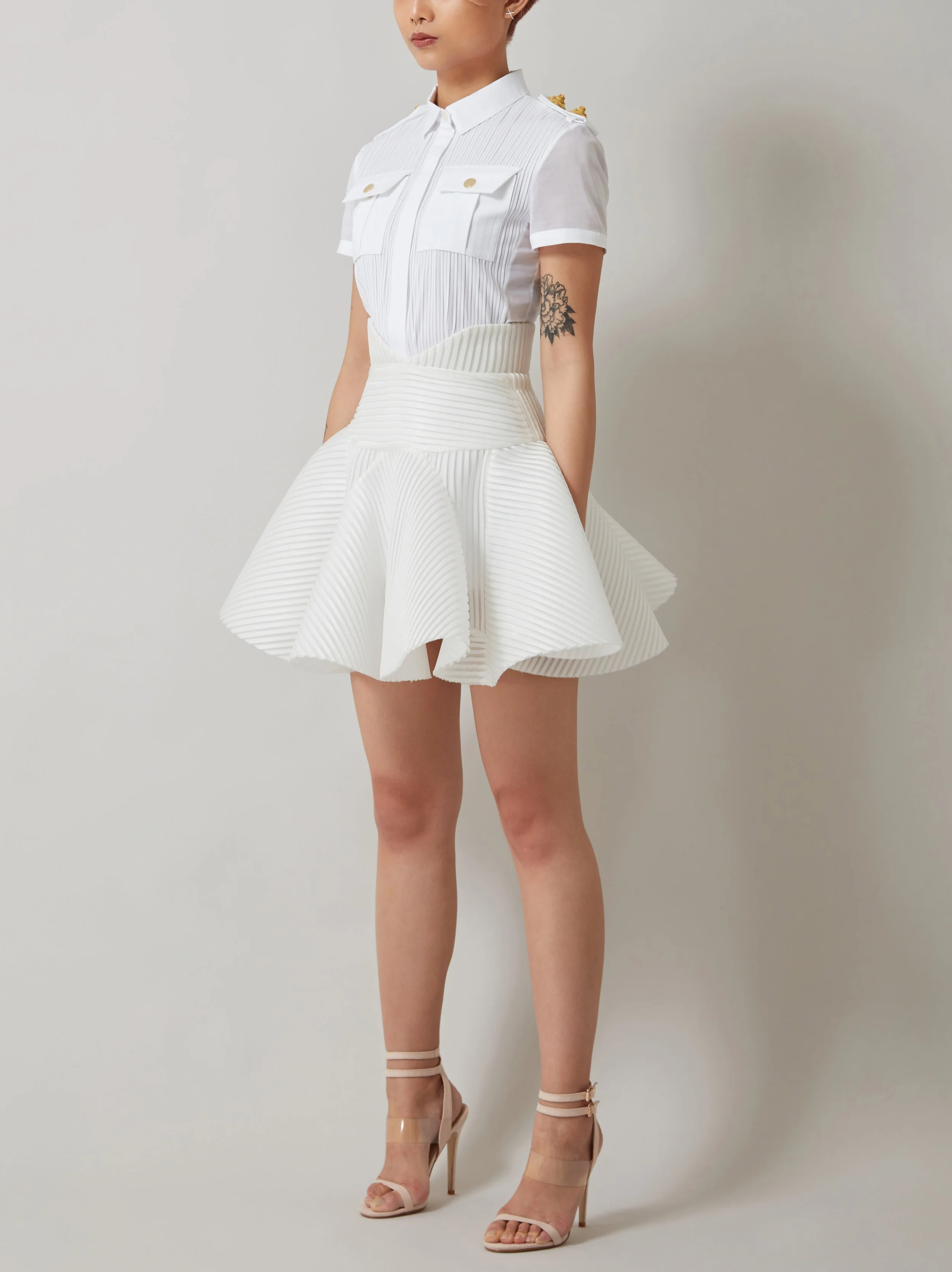 Look_01_16.jpg