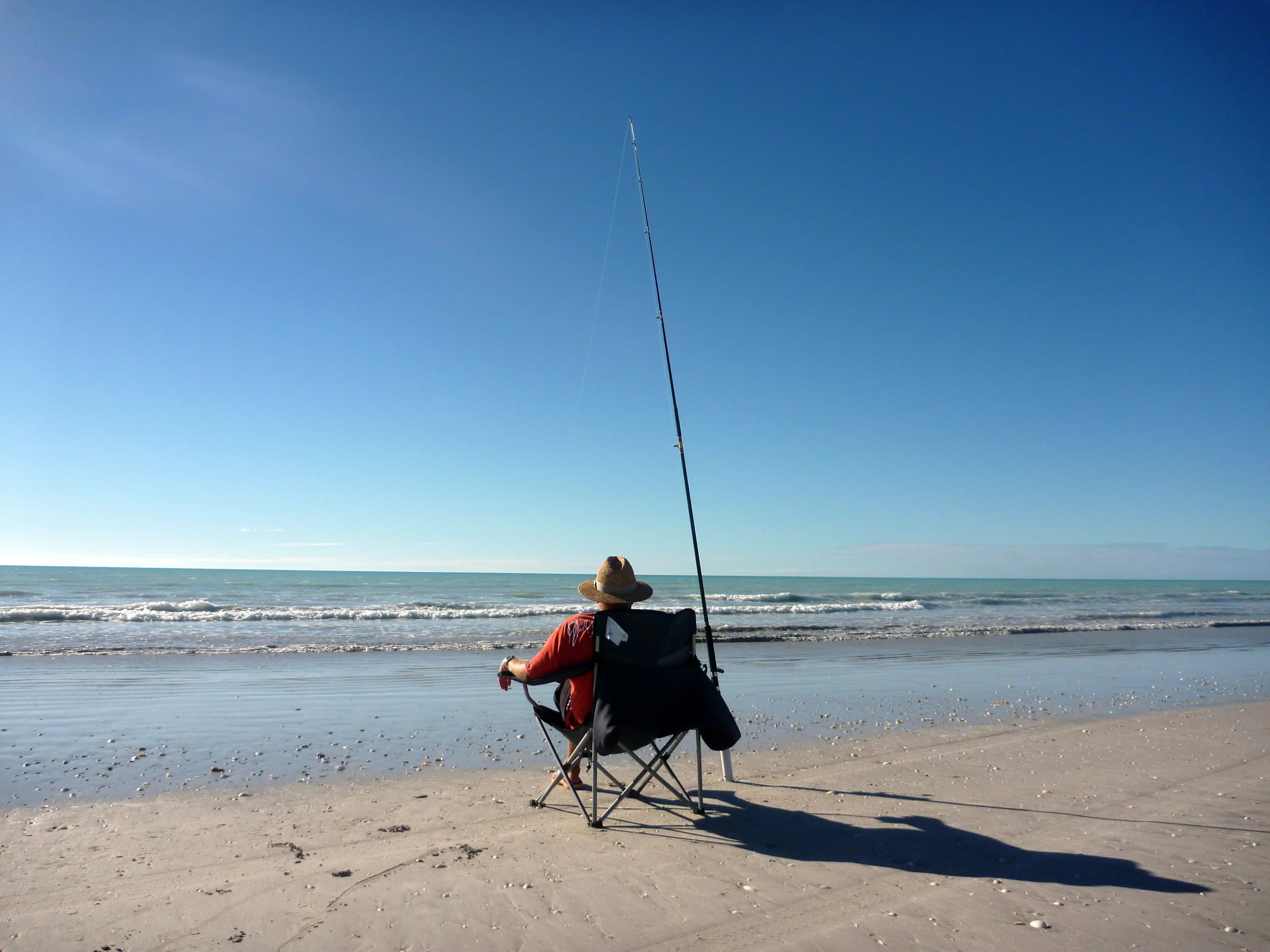 eighty-mile-beach-fishing.jpg