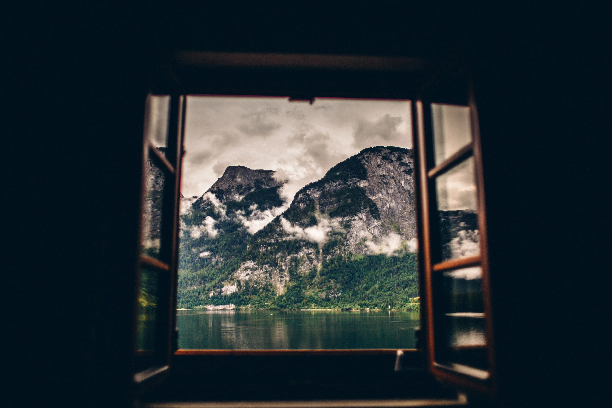 hallstattwindow.jpg