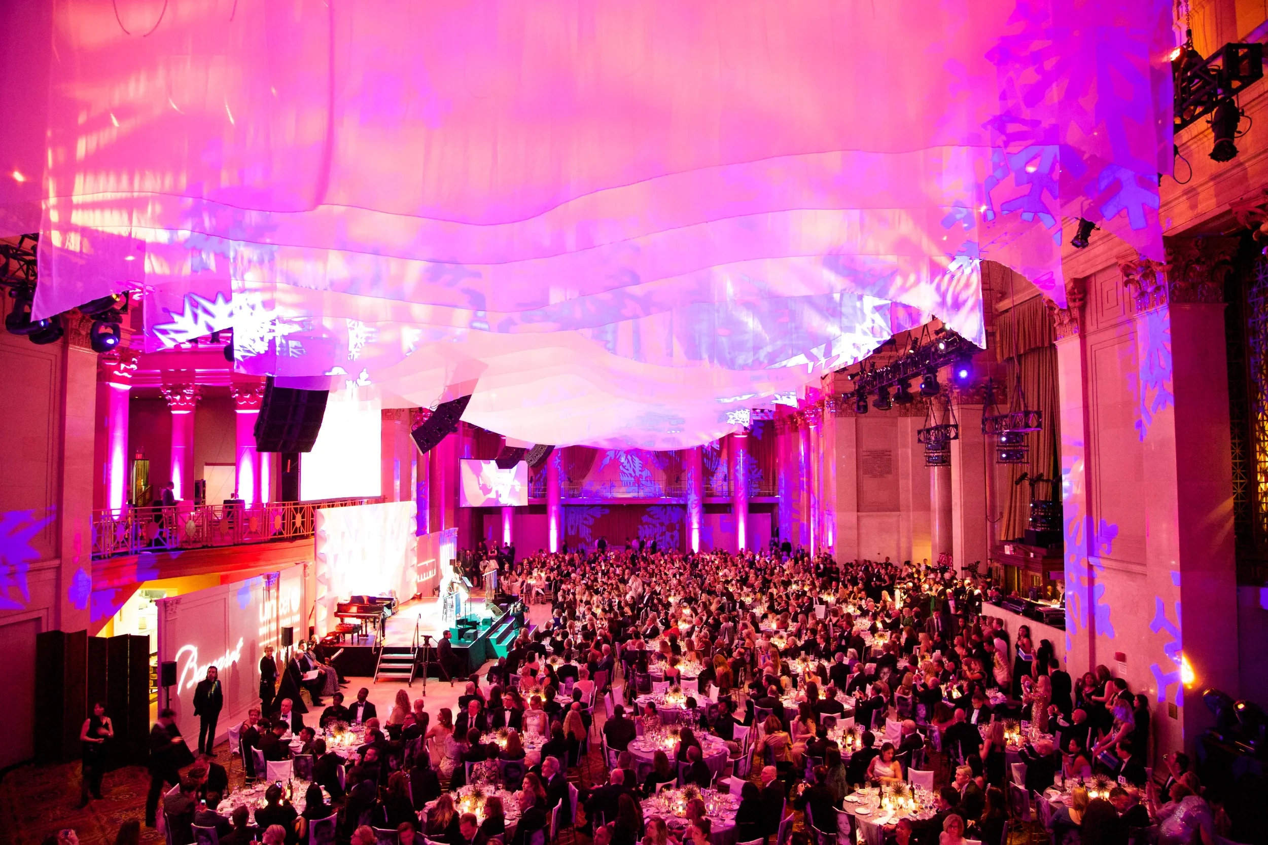 Decor at the 11th Annual UNICEF Snowflake Ball ©2015 Julie Skarratt Photography, Inc./U.S. Fund for UNICEF 