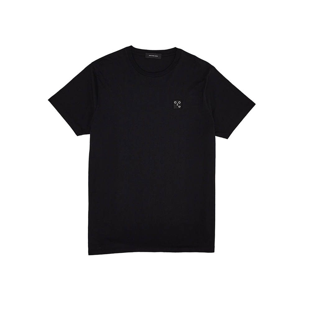 ashleymarchovelle Emotion face badge black t-shirt