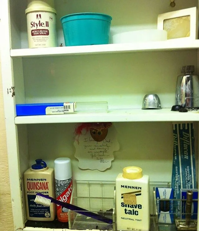 The inside of my late grandfather, Col Bud Perna's medicine cabinet. #fbf (I may have posted this before. Fuck it). The note is from my mom from who knows
 how many years ago. #blueridgemountains #shennandoah #bymennen But missing a product he used all the time: #vo5hotoil