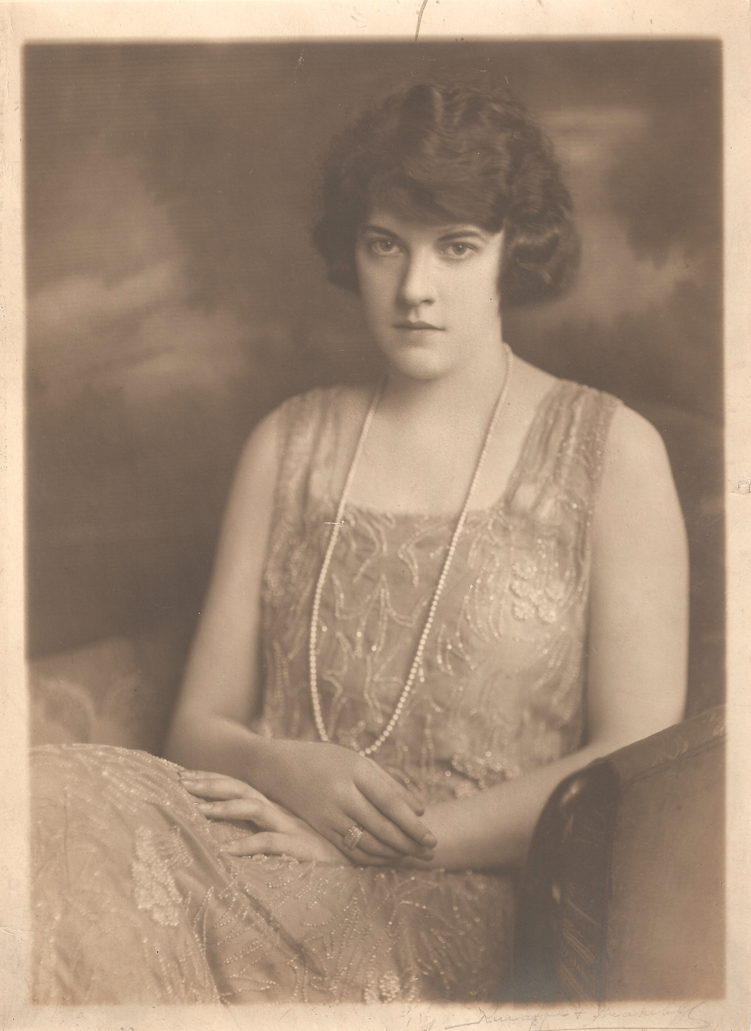 Evelyn Montgomery Hazen, 1920s. She was known for her beauty as well as for her temper.