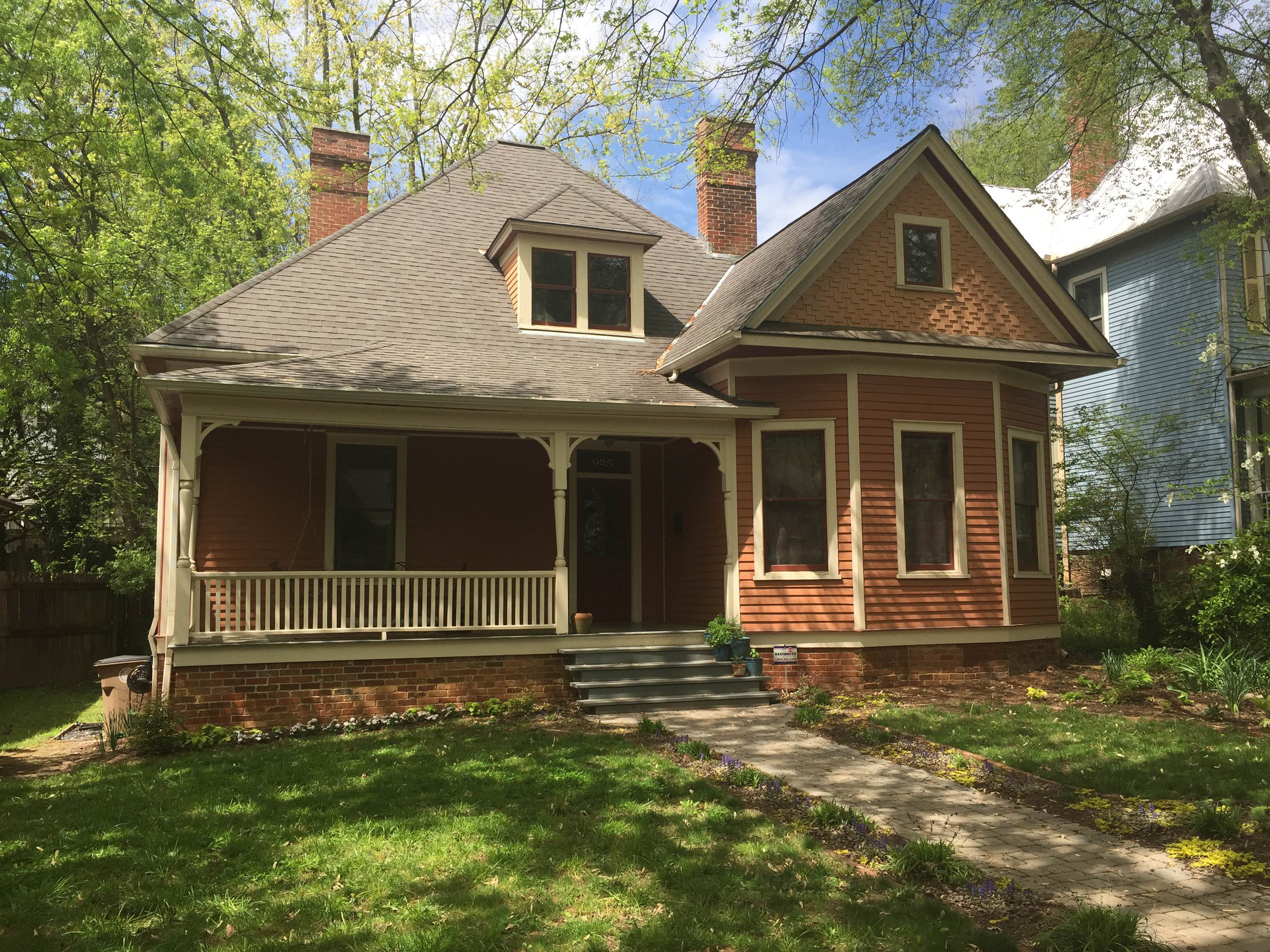 George L. Ault House