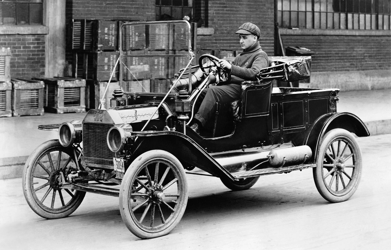 Model T http://www.history.com/this-day-in-history/ford-motor-company-unveils-the-model-t