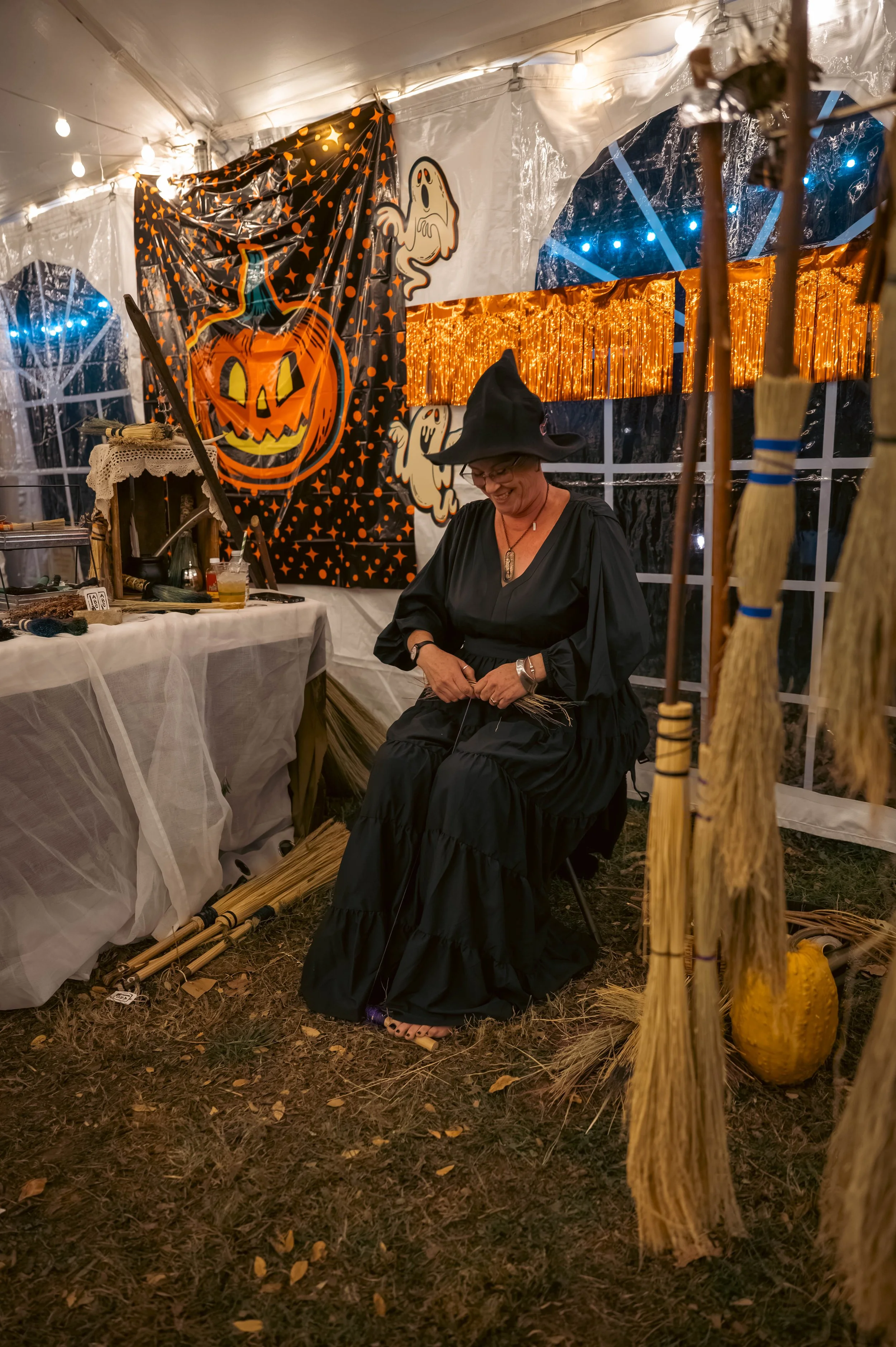 TarynFerro_MabryHazen_Seance_25-78.jpg