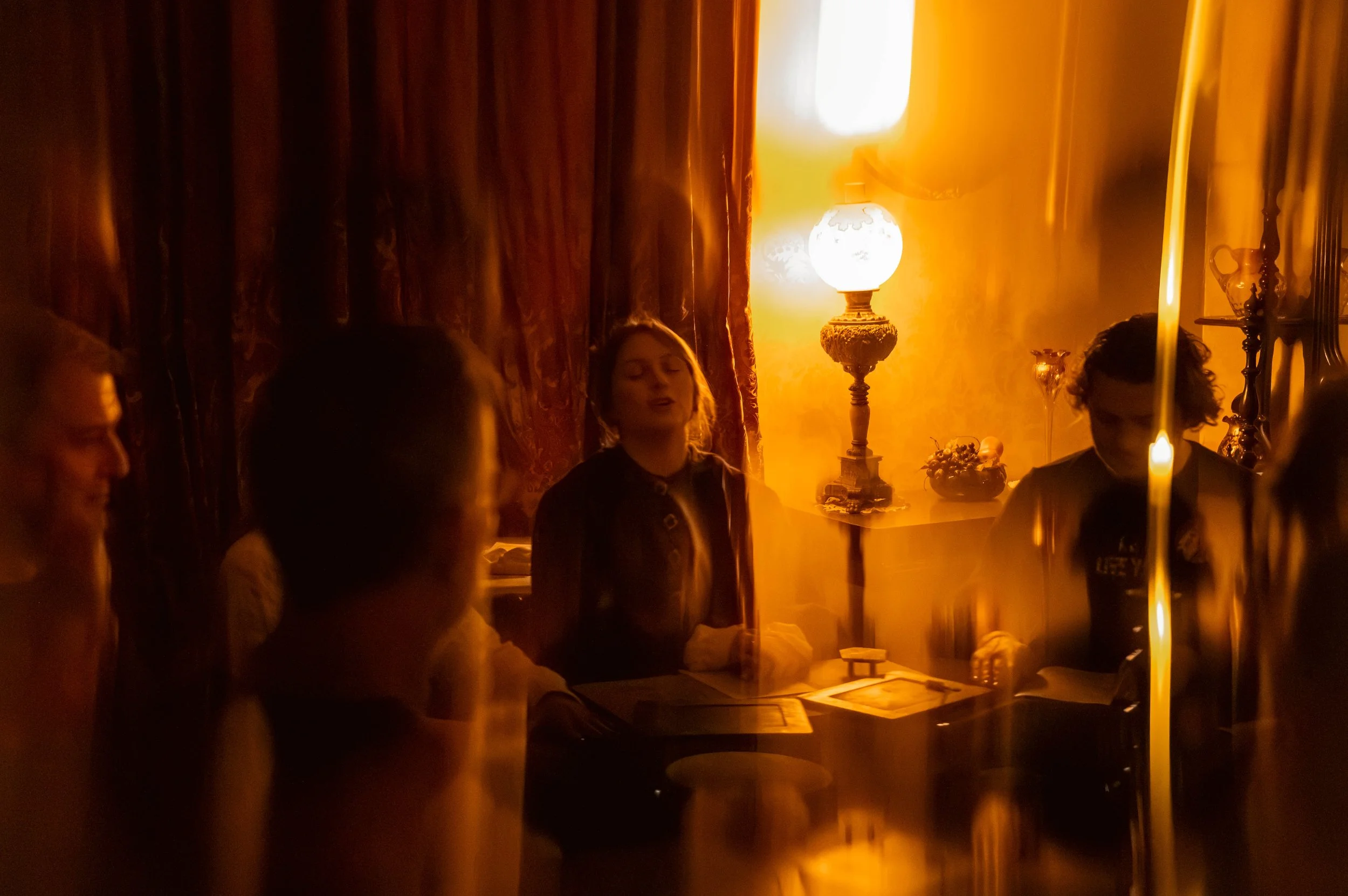 TarynFerro_MabryHazen_Seance_25-306.jpg