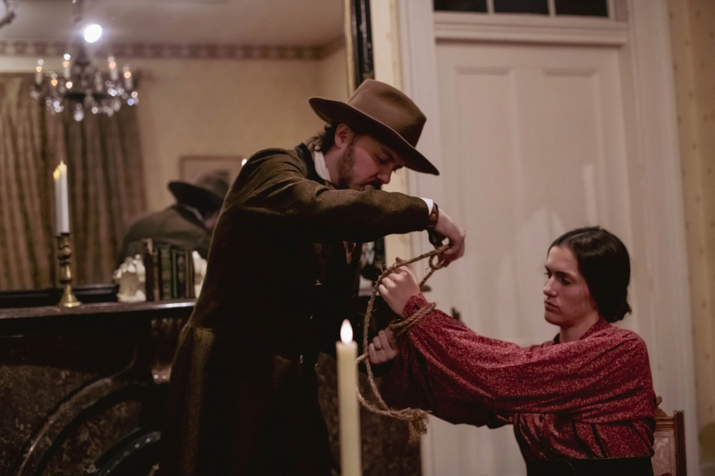TarynFerro_MabryHazen_Seance_25-280.jpg