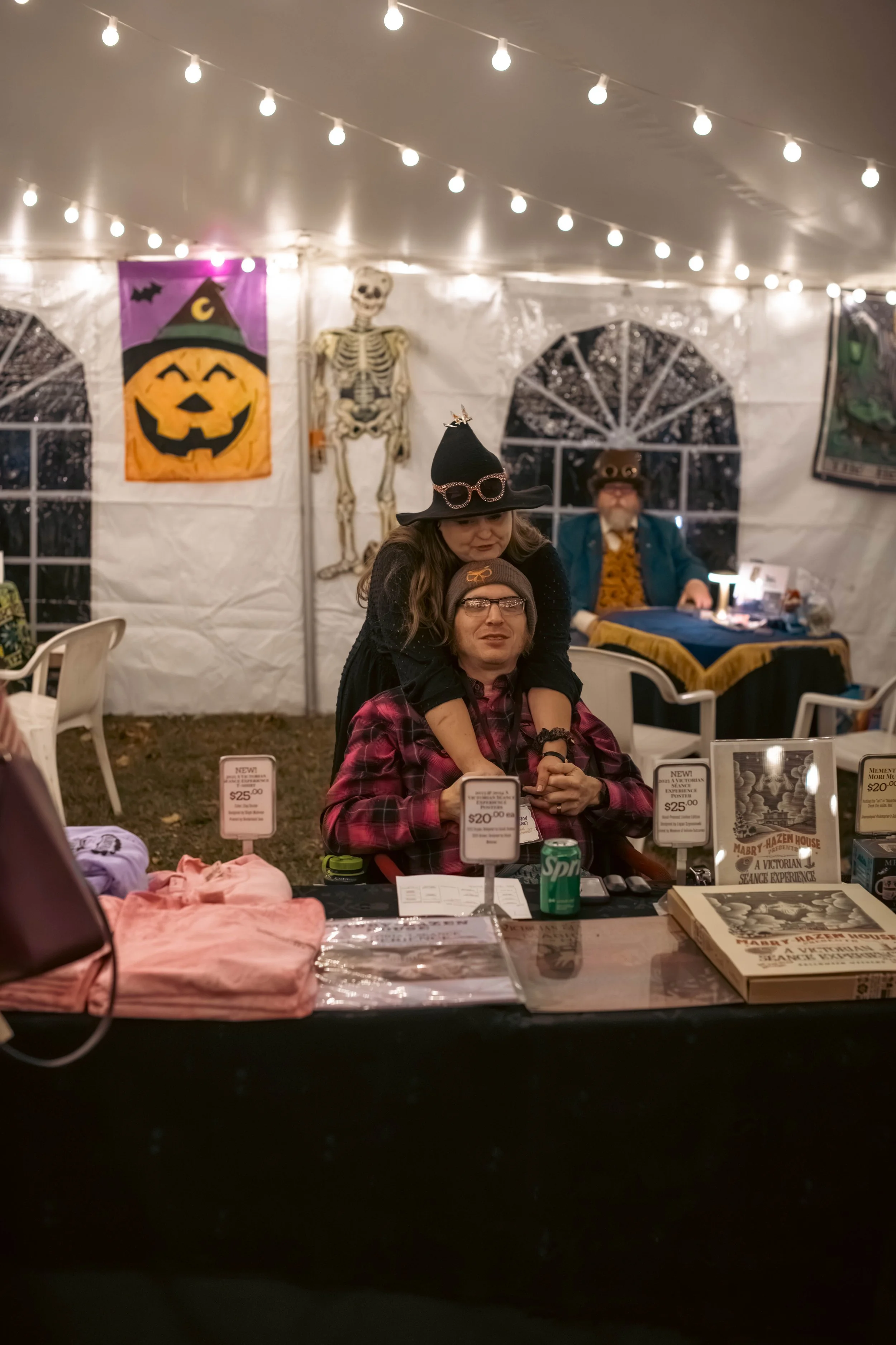 TarynFerro_MabryHazen_Seance_25-220.jpg