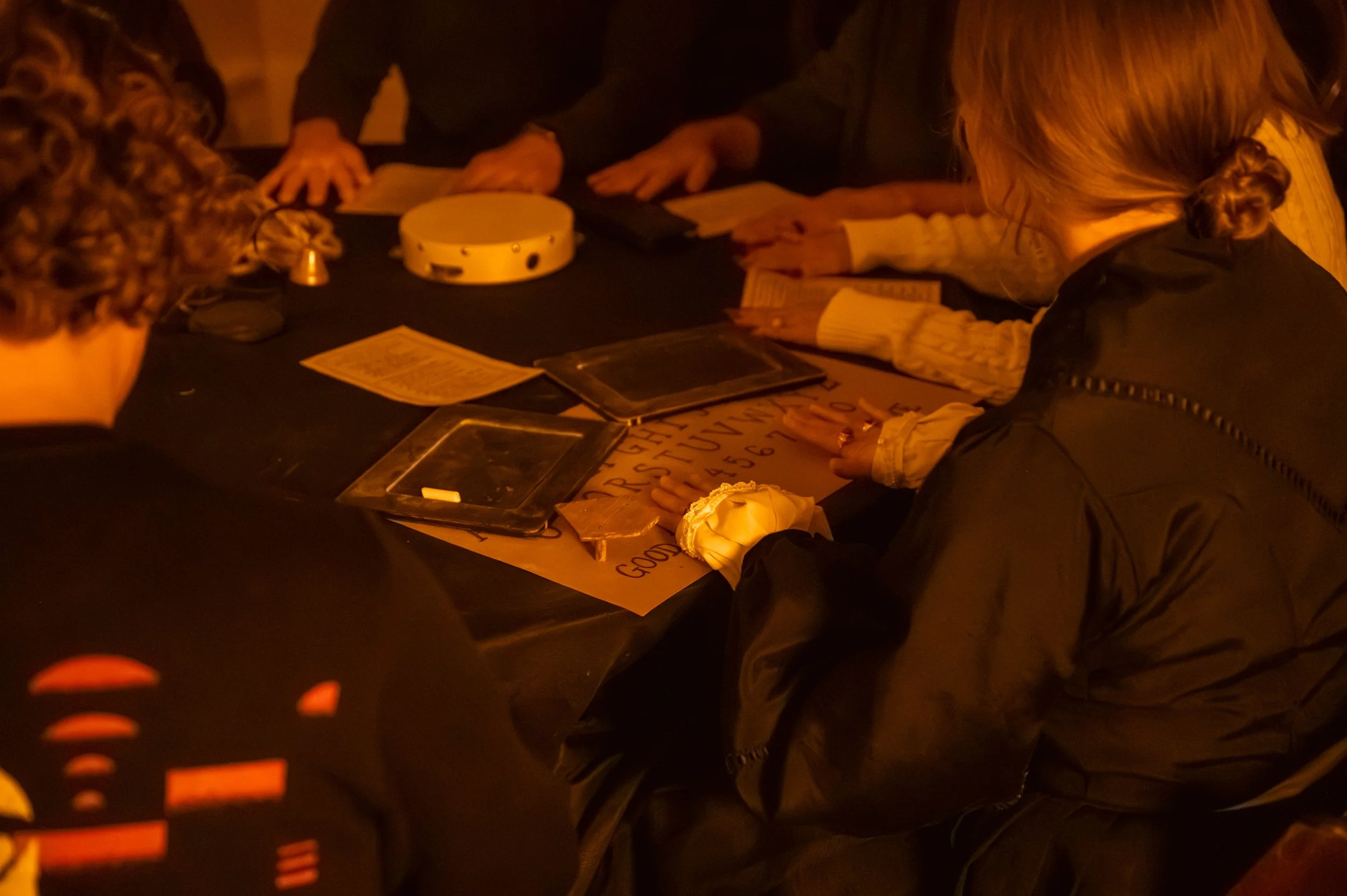 TarynFerro_MabryHazen_Seance_25-310.jpg