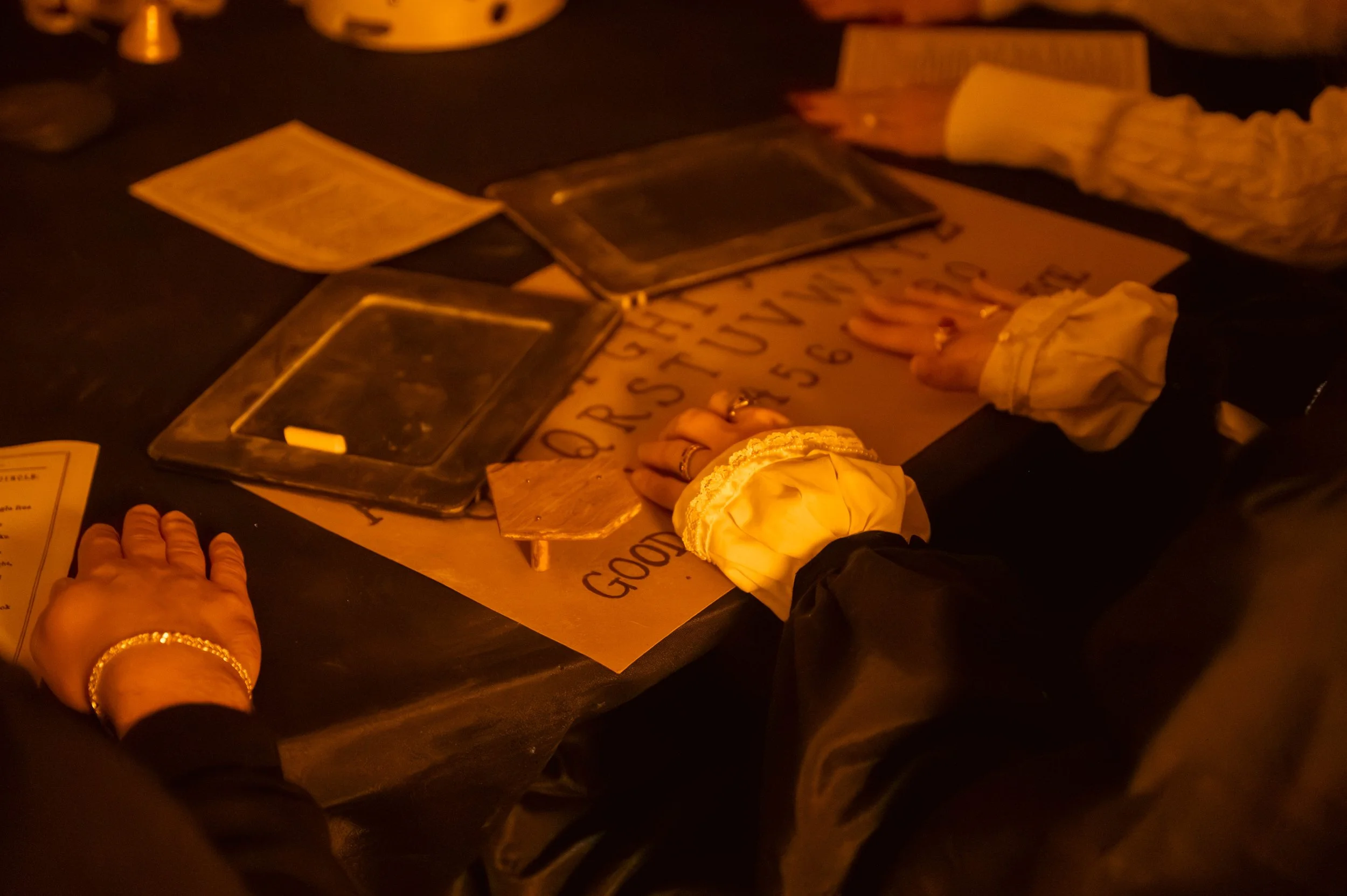 TarynFerro_MabryHazen_Seance_25-314.jpg