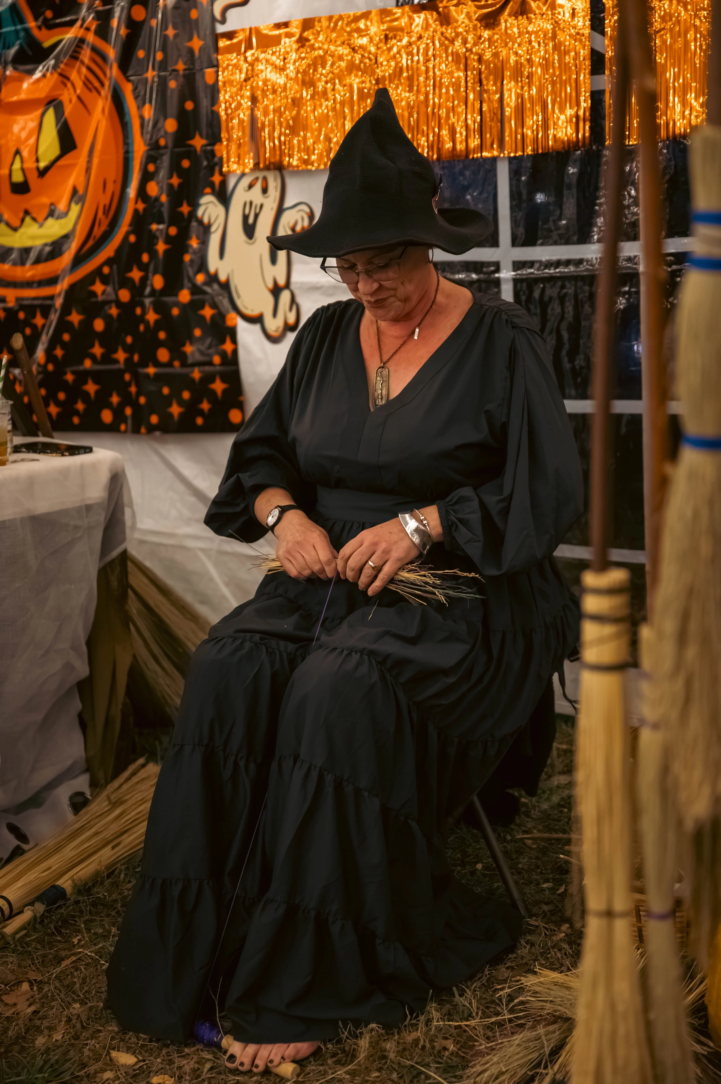 TarynFerro_MabryHazen_Seance_25-80.jpg