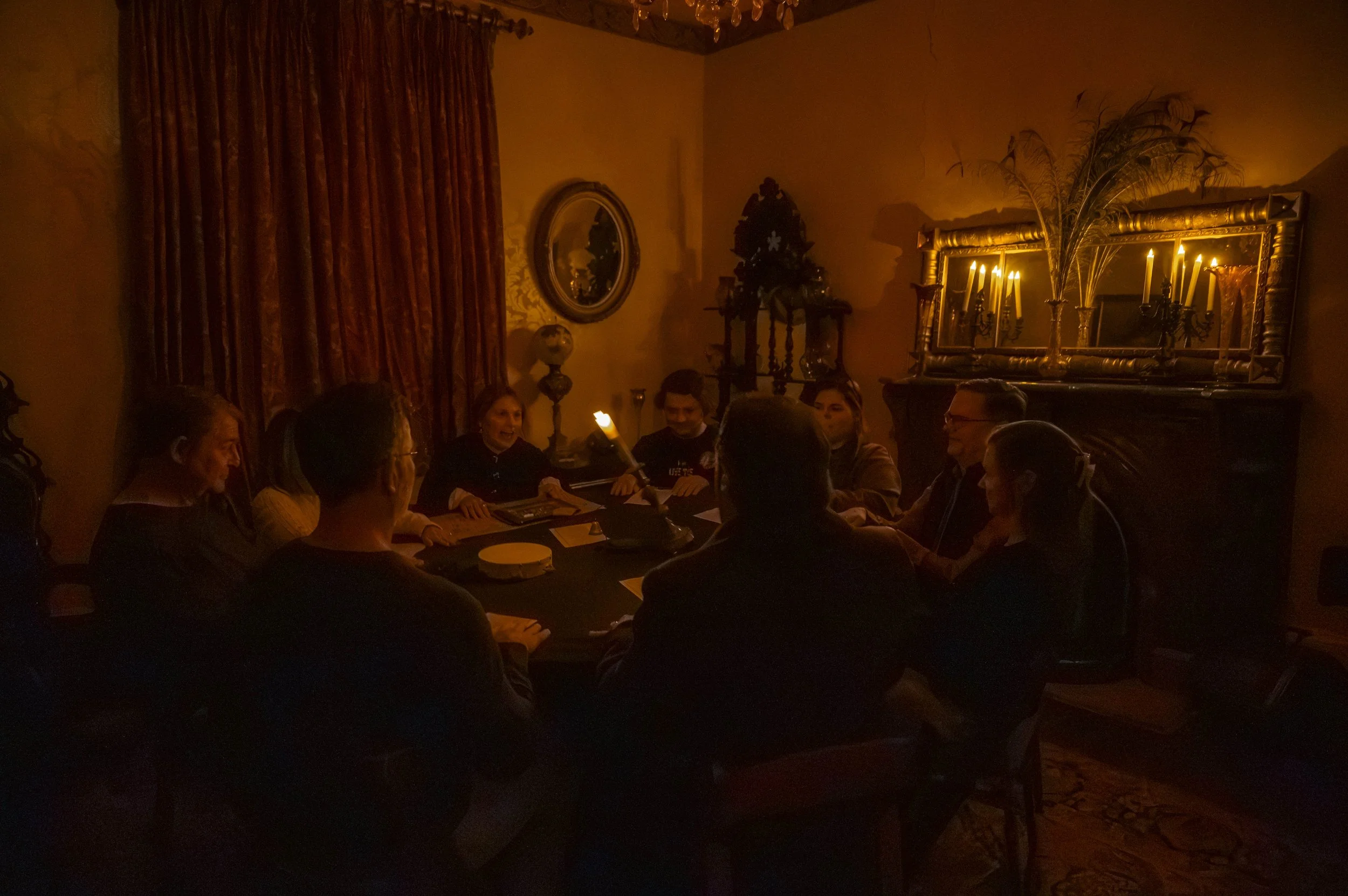 TarynFerro_MabryHazen_Seance_25-327.jpg