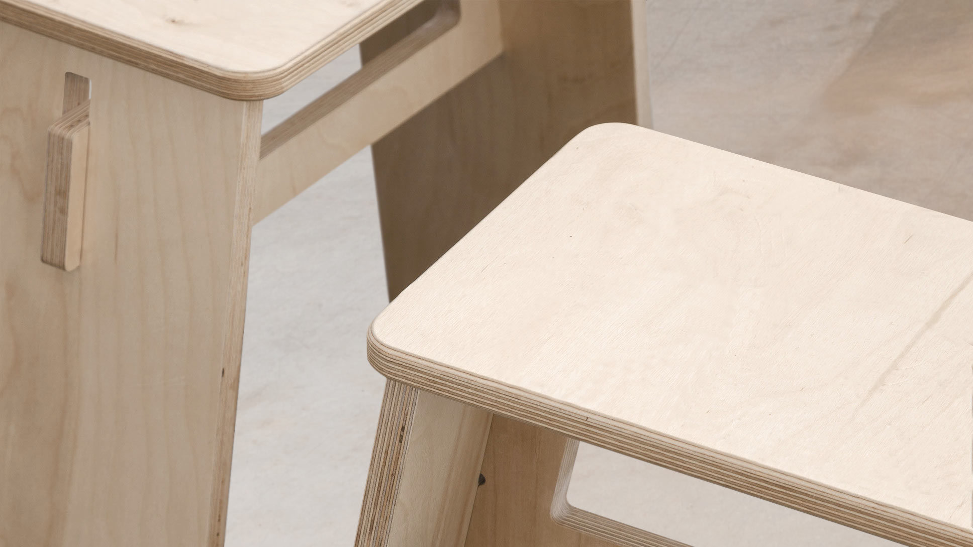 opendesk_furniture_johann-stool_product-page_gallery-image-01.default.jpg