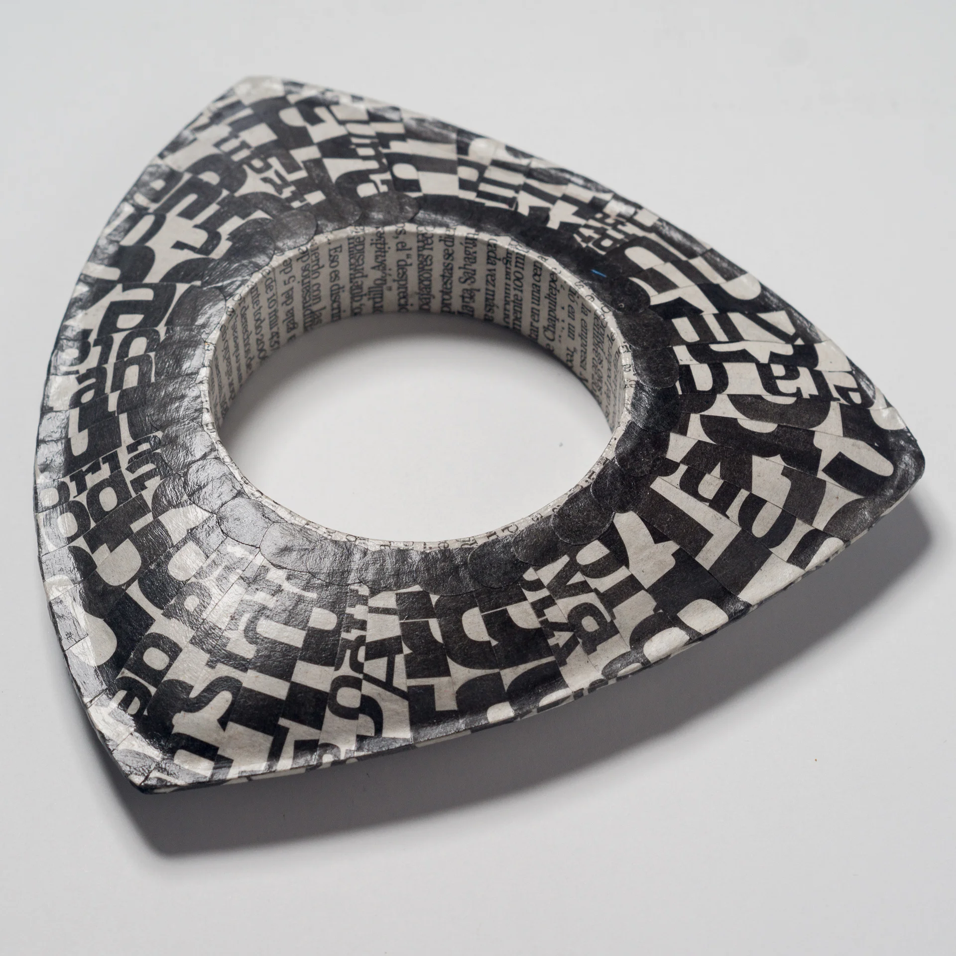 Eliana Arenas- Ideologias Encontradas.jpg