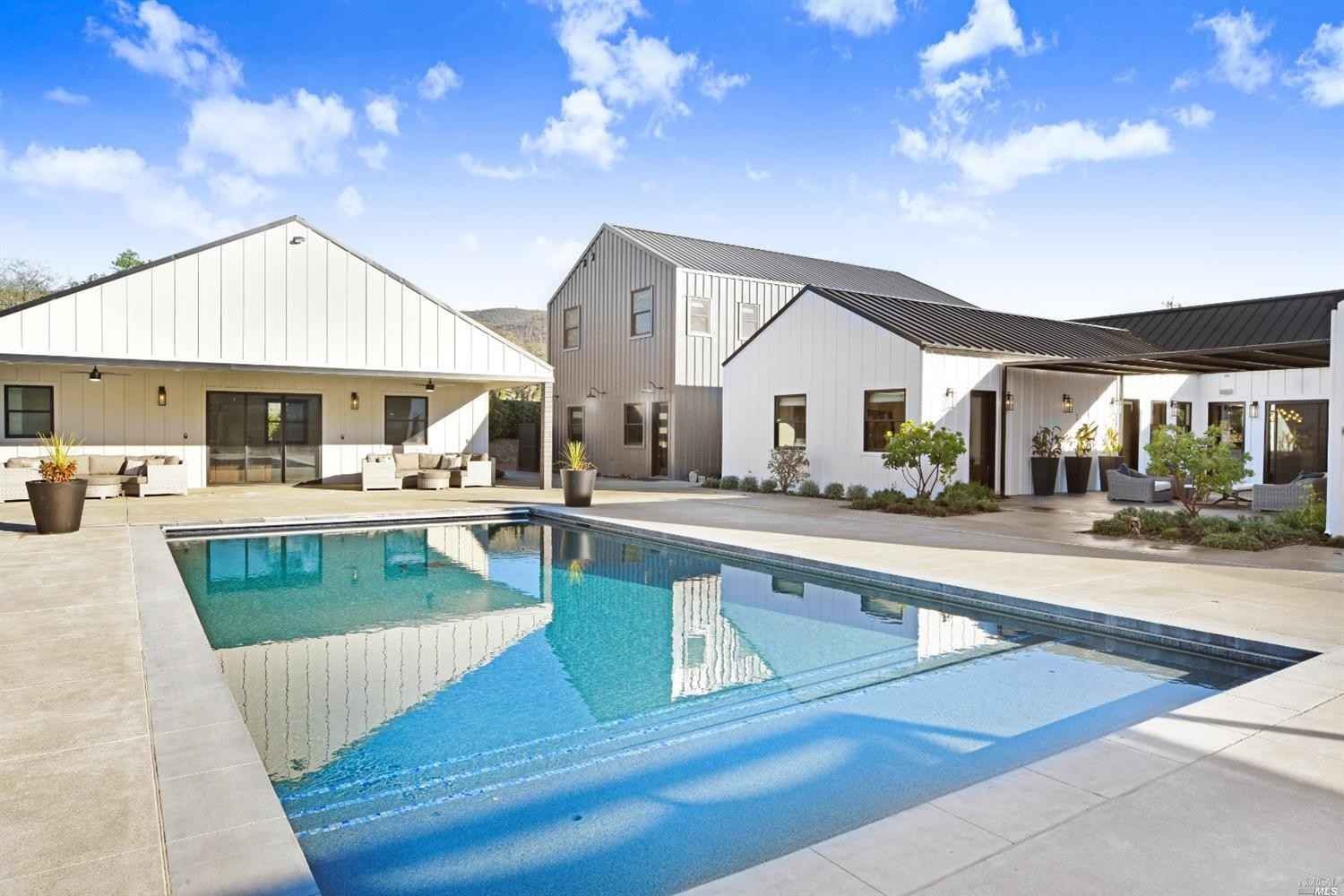 structures from pool.jpeg