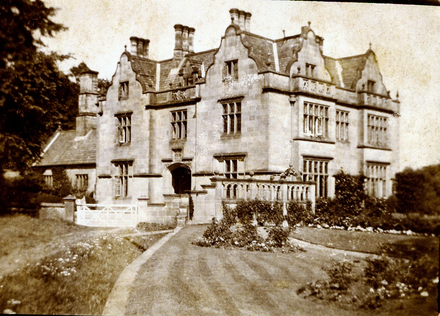 Due to our involvement with the Sockburn Hall restoration project, we were sent this fascinating photo from a gentleman in Australia. He was delighted to hear about the restoration of the hall as his great-grandfather was the gamekeeper for the Sockburn Estate in the early 1900’s!