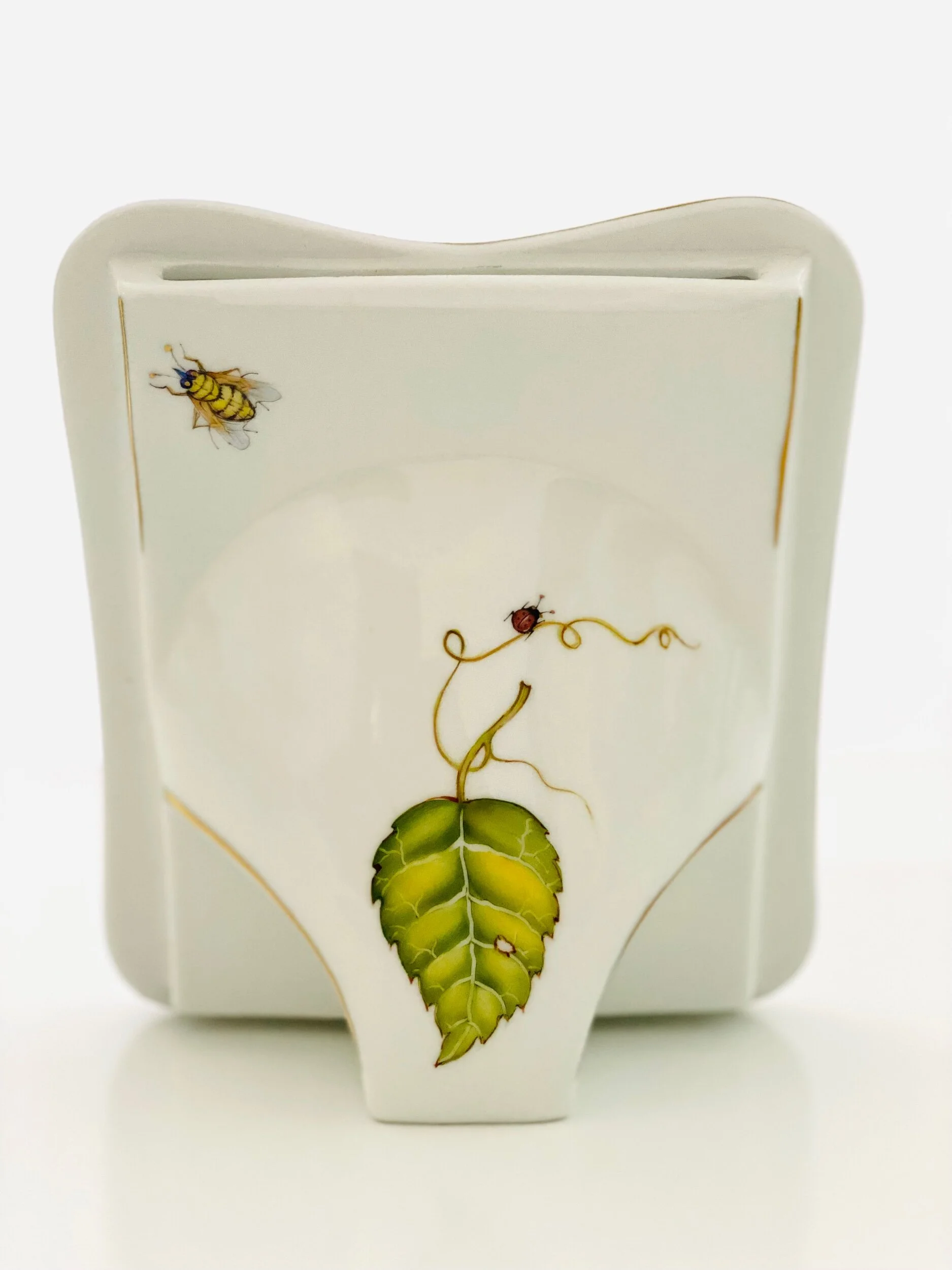 F000F830-D86F-43BB-B411-6F564F18FF11