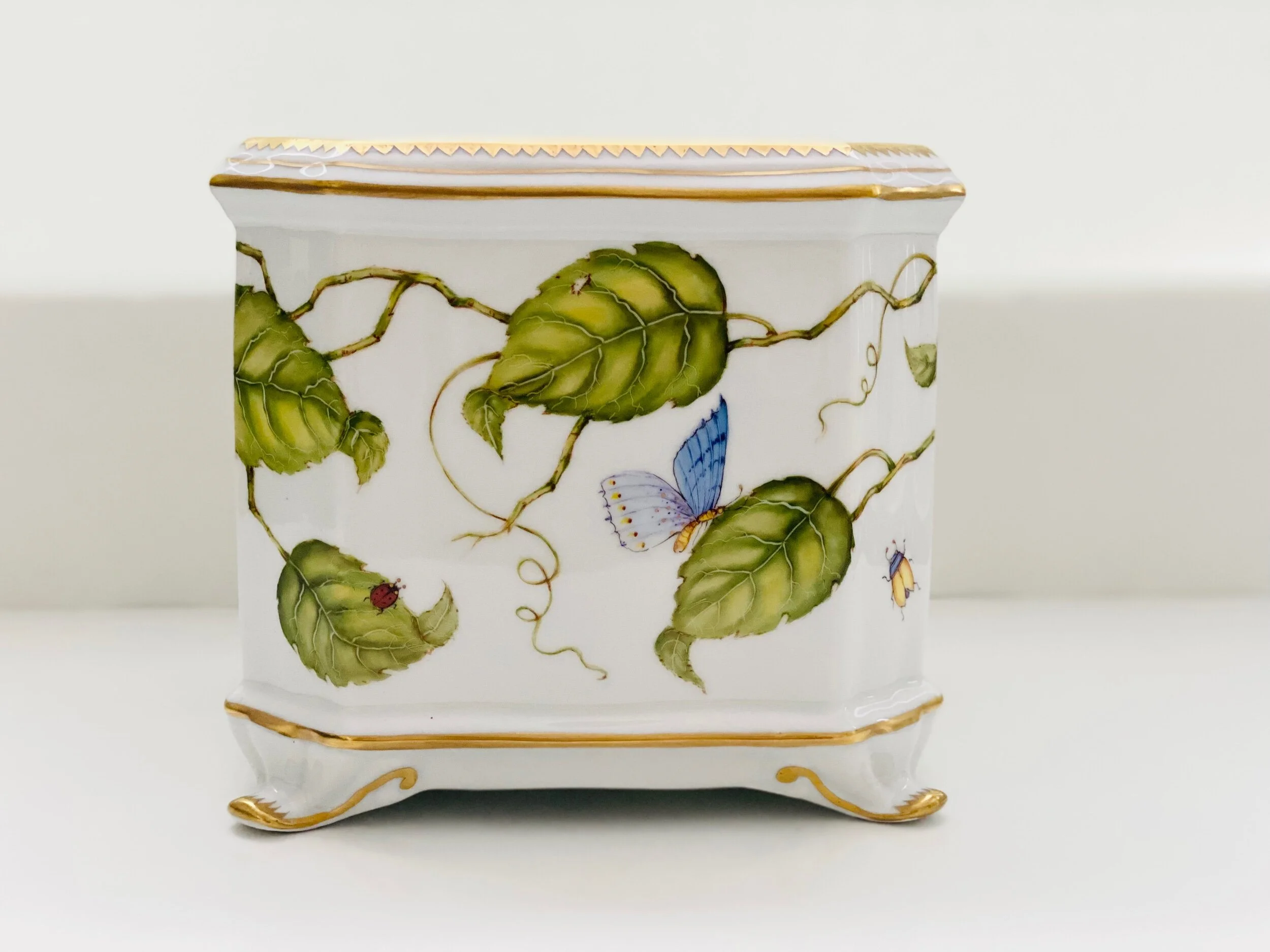 45CE76B1-3B84-4CAA-A439-2C7CE77E987D