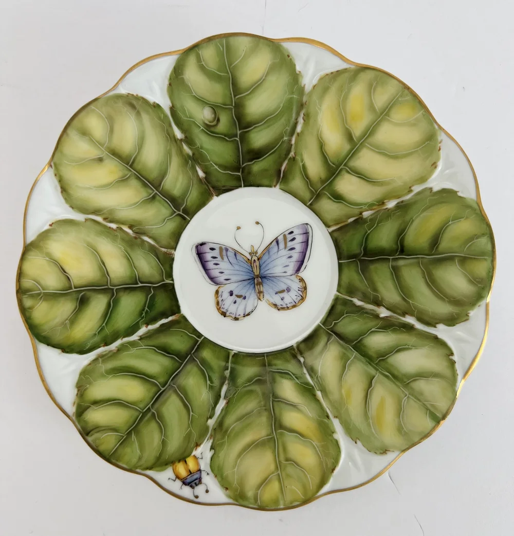 アンナ ウェザリー サービング プレート ハンガリー製 ハンドペイント 苺 蝶 Exclusive collection of hand painted porcelain dinner plates