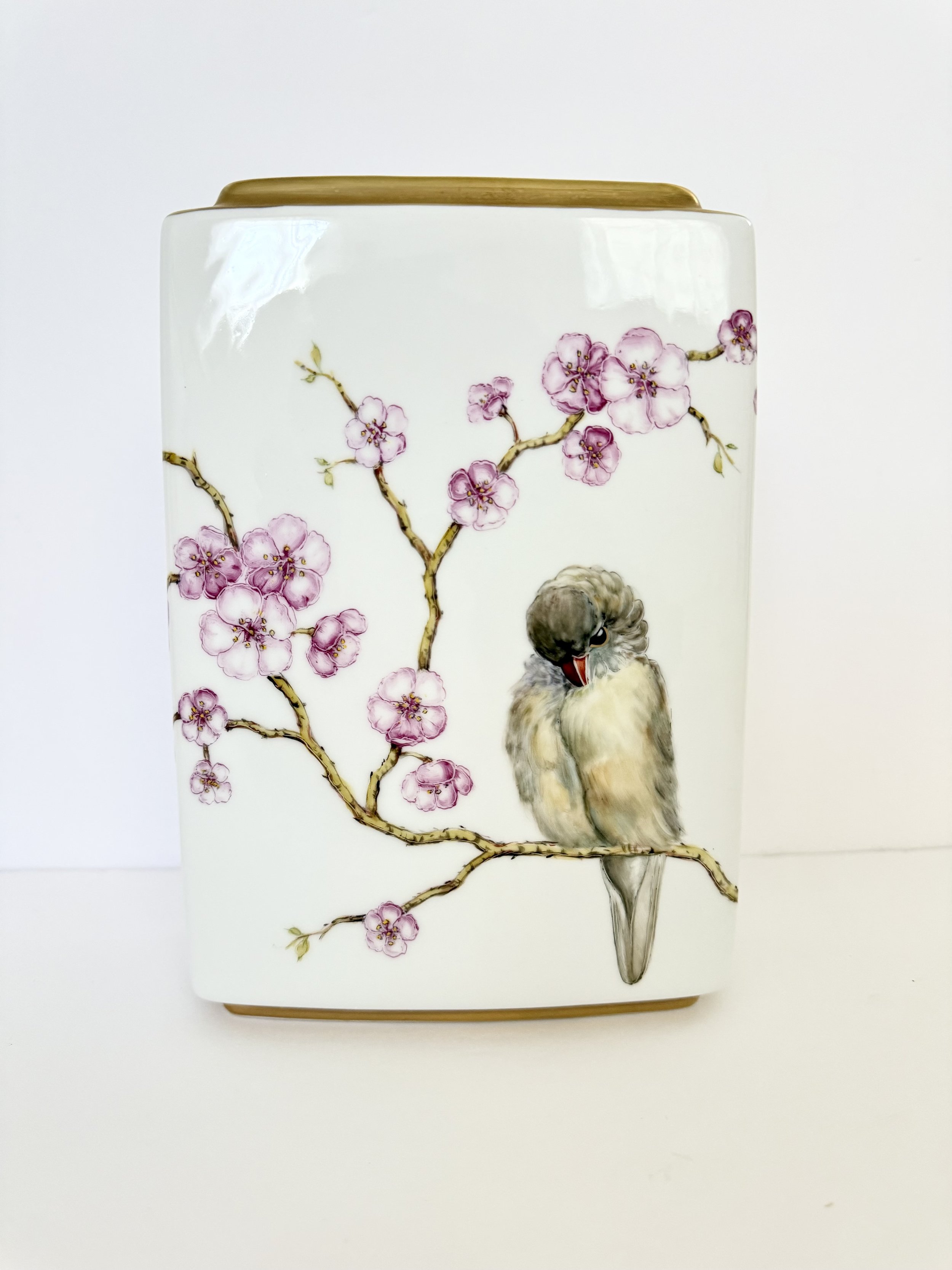 WE77 - CHERRY BLOSSOM BIRD VASE
