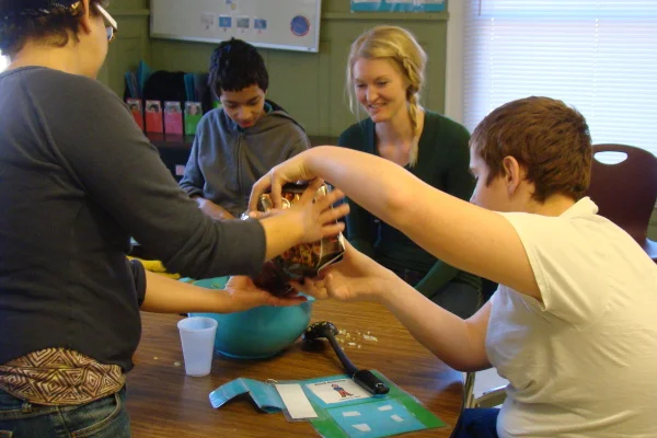 heather_jen_brad_stuffing.jpg