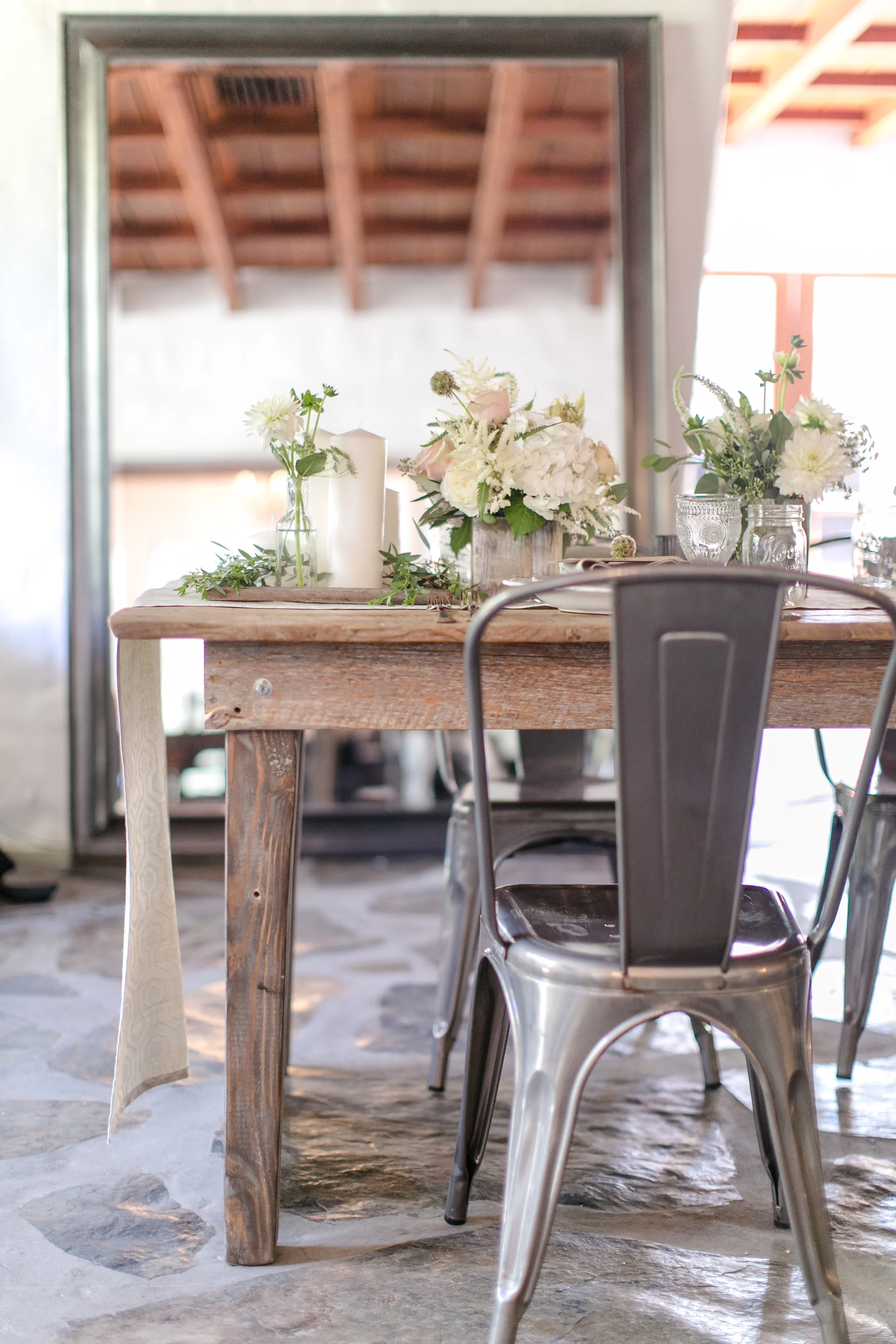 Industrial Rustic Tablescape | Michelle Garibay Events