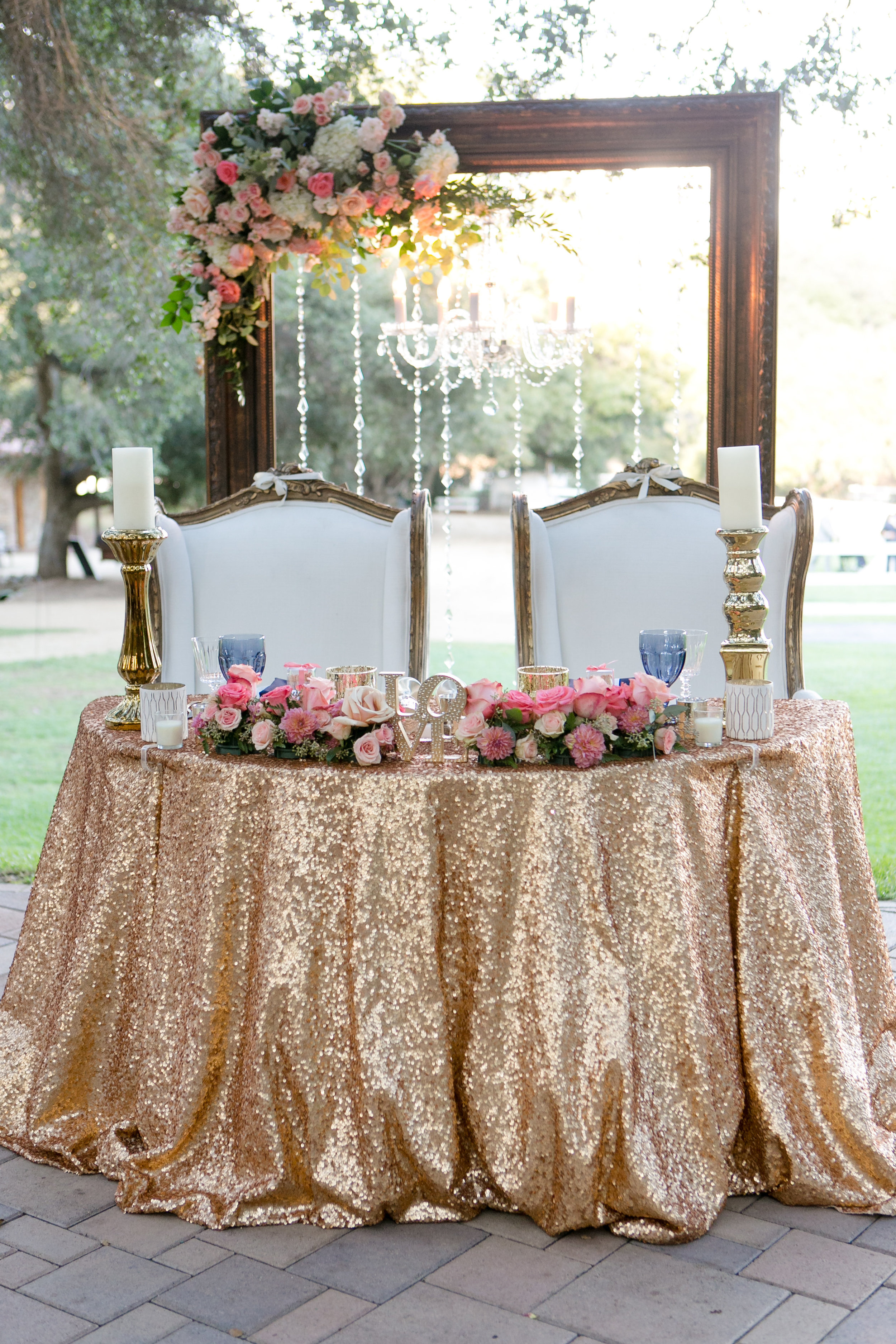 Nautical Glam Wedding in Coral and Navy | Michelle Garibay Events | Circle Oak Ranch