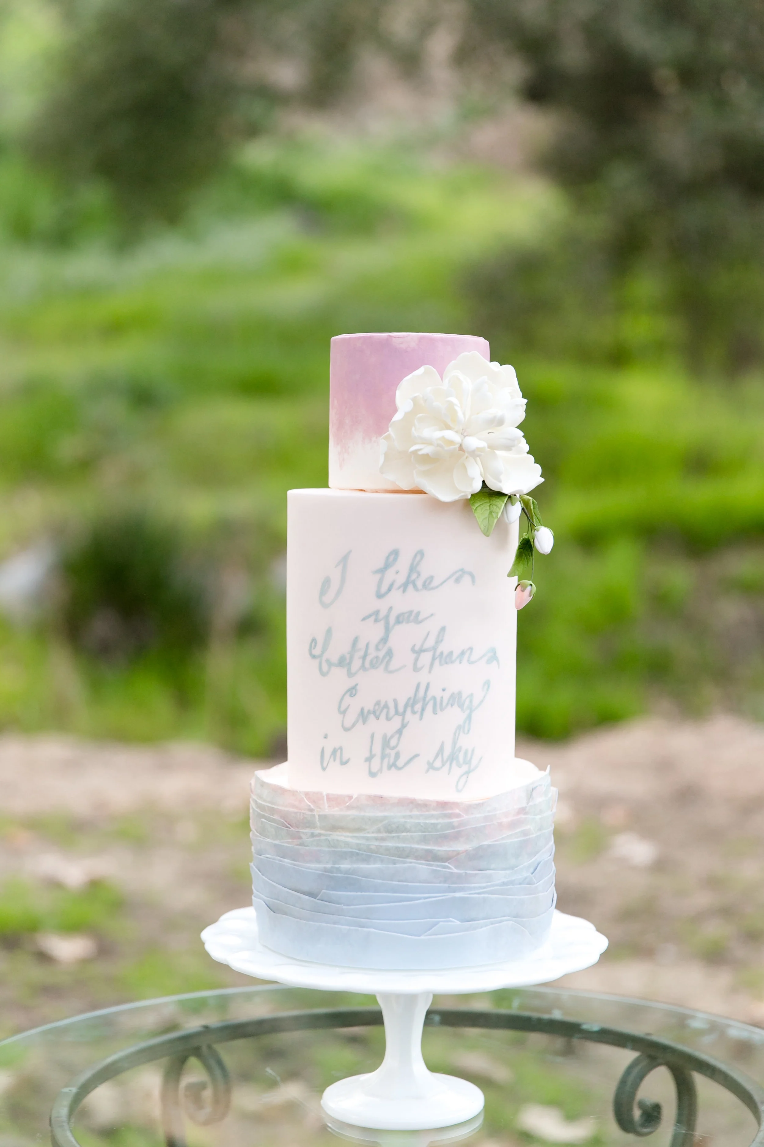 Whimsical Romantic Wedding Inspiration in Blush and Blue | Leah Marie Photography | Michelle Garibay Events