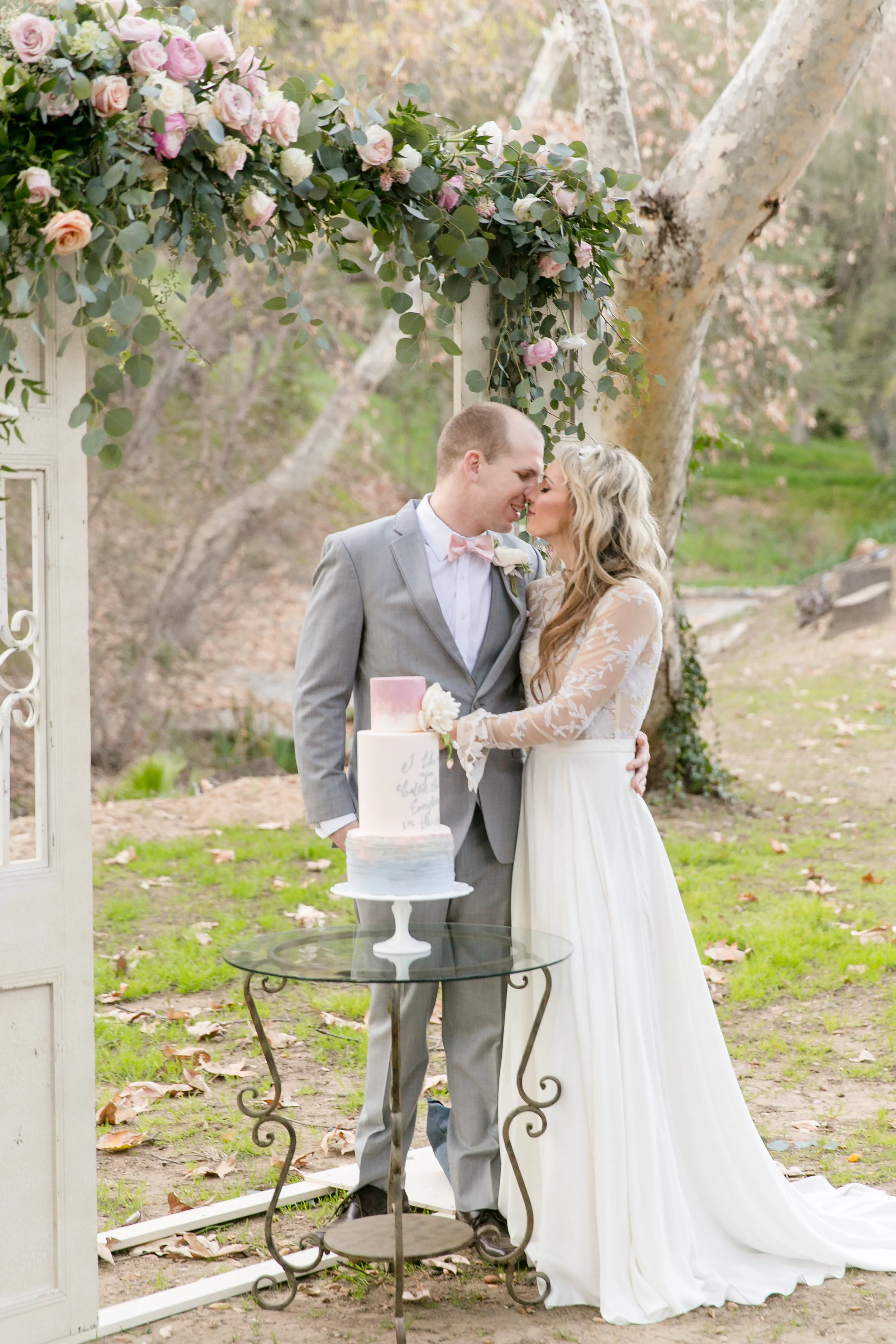 Whimsical Romantic Wedding Inspiration in Blush and Blue | Leah Marie Photography | Michelle Garibay Events