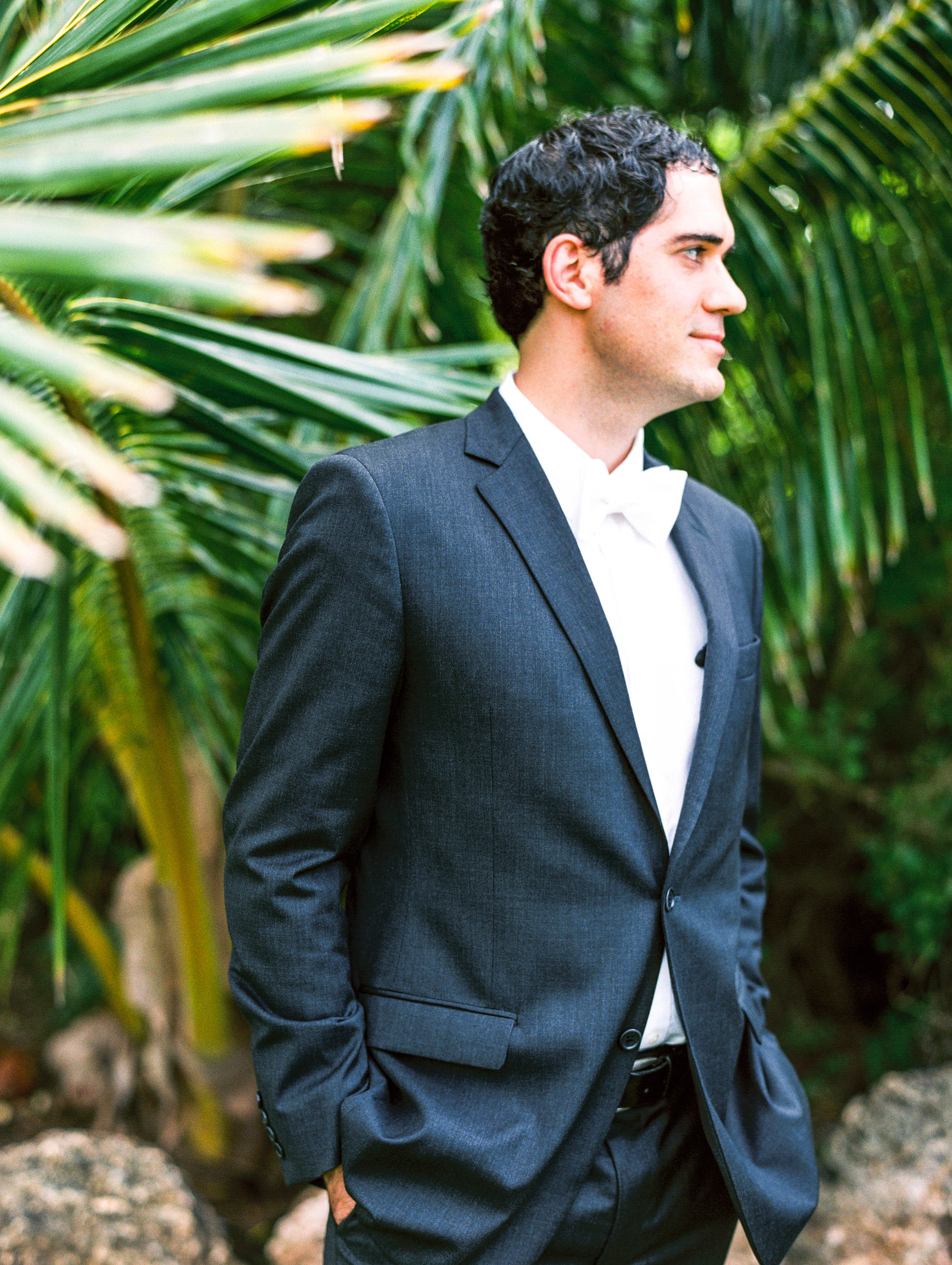 Michelle Garibay Events | Elegant Oahu Wedding | Loulu Palm Estate | Destination Wedding Planner