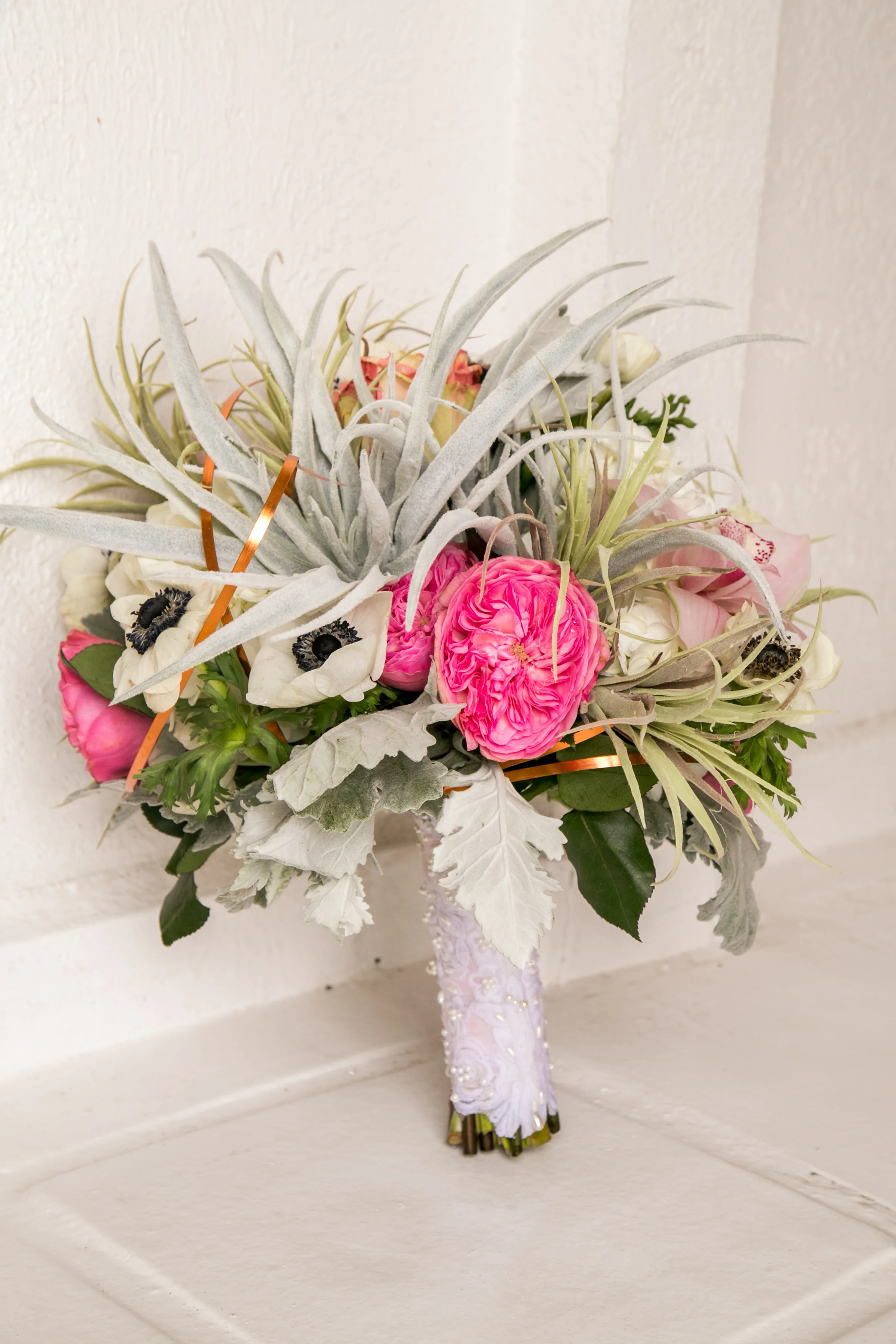 Modern Glamour in Rose Gold, Black and Gray | Ashley La Prade Photography | Michelle Garibay Events
