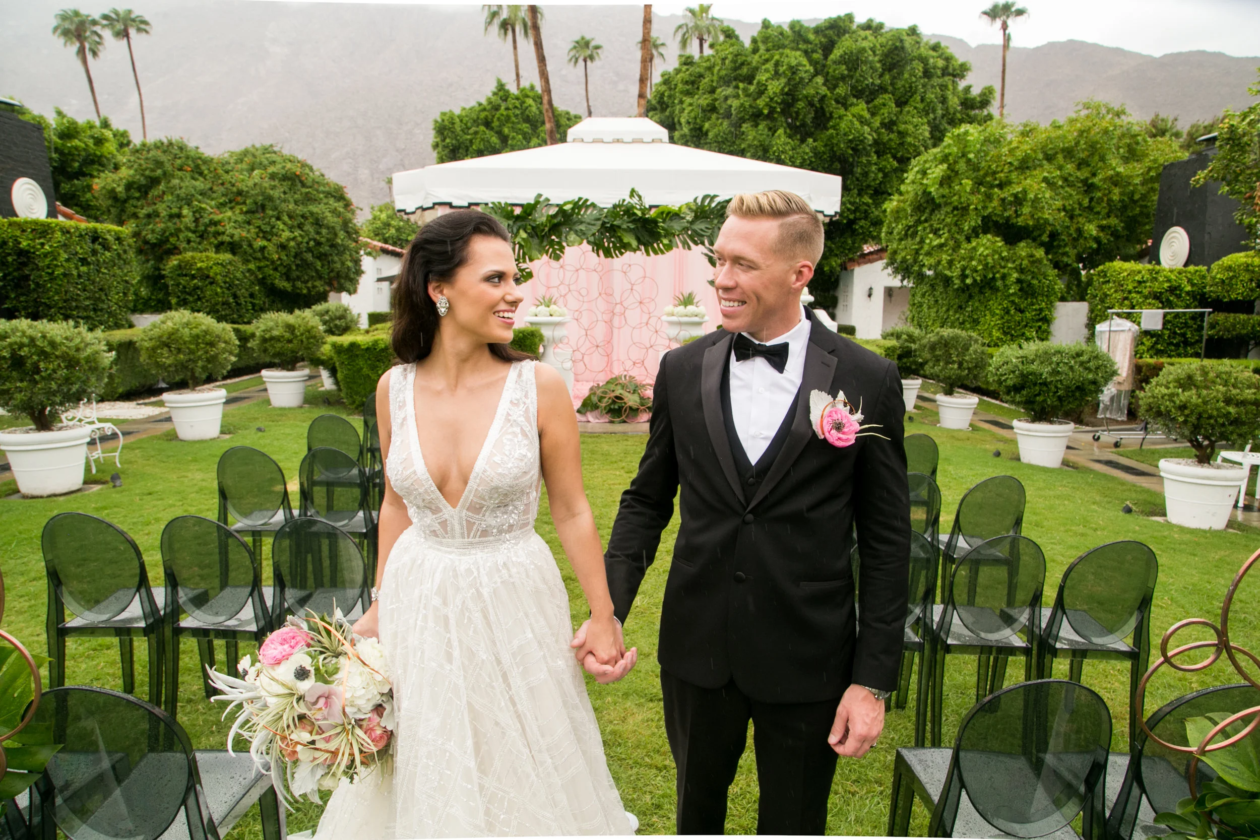 Modern Glamour in Rose Gold, Black and Gray | Ashley La Prade Photography | Michelle Garibay Events