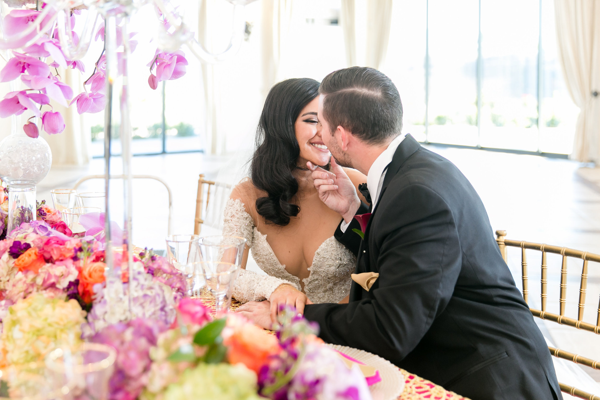 Hindu Fusion in Fuchsia, Orange and Gold at Avensole Winery | Leah Marie Photography | Michelle Garibay Events