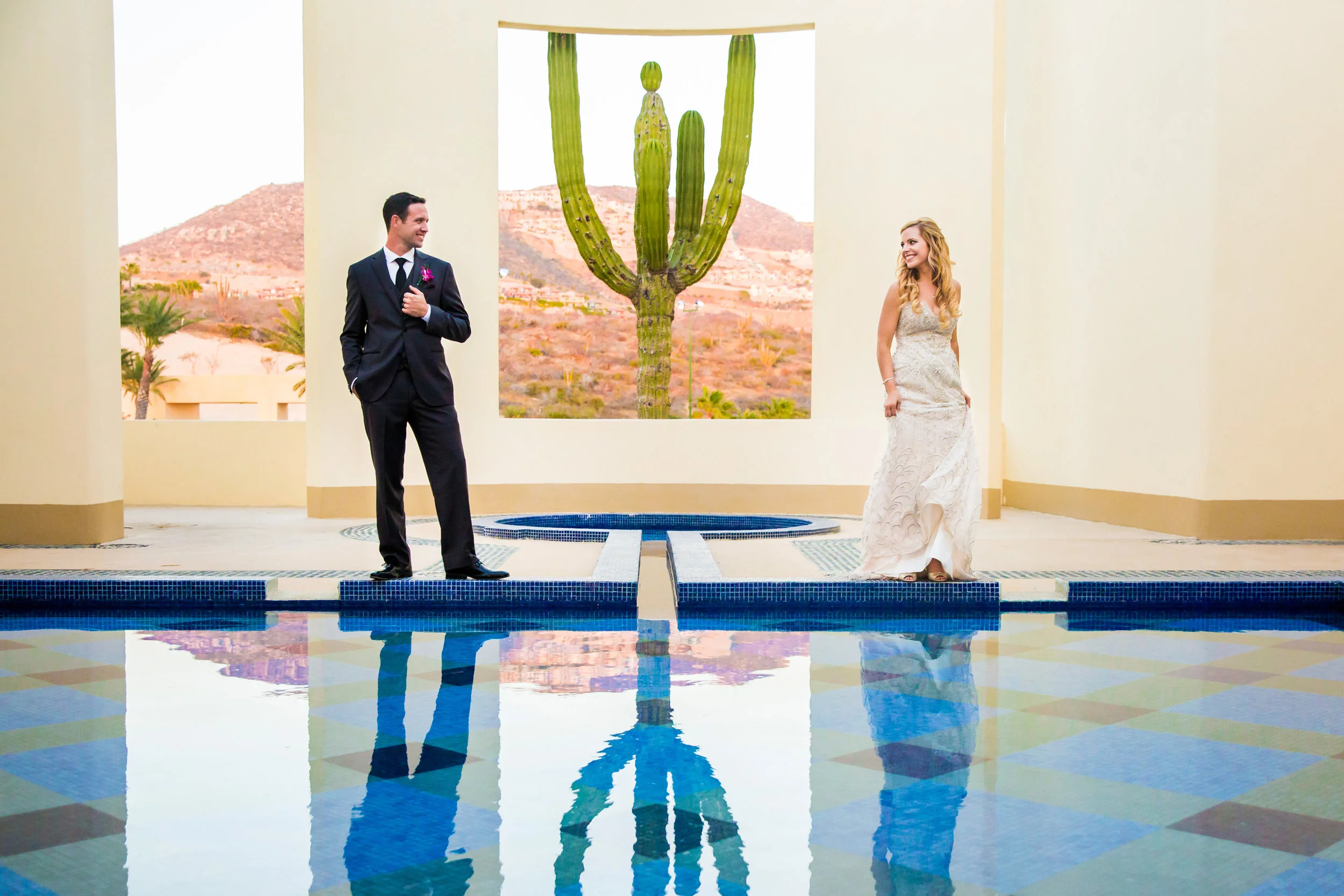 Beach Wedding Elopement in Cabo San Lucas | True Photography | Michelle Garibay Events