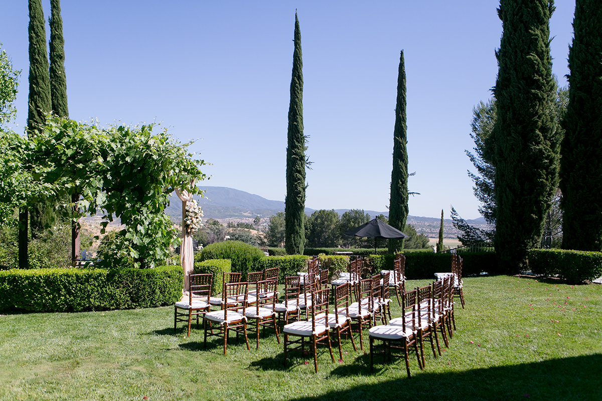 Temecula Private Estate Wedding in Rose Gold | The Studio by LMP | Michelle Garibay Events