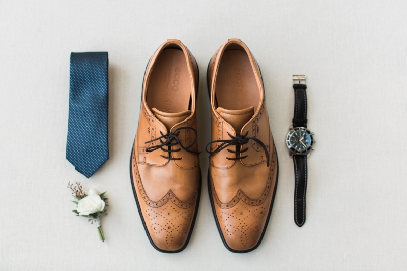 Glamorous Garden Wedding in White and Gold | Jenna Joseph Photography | Michelle Garibay Events | Temecula Creek Inn