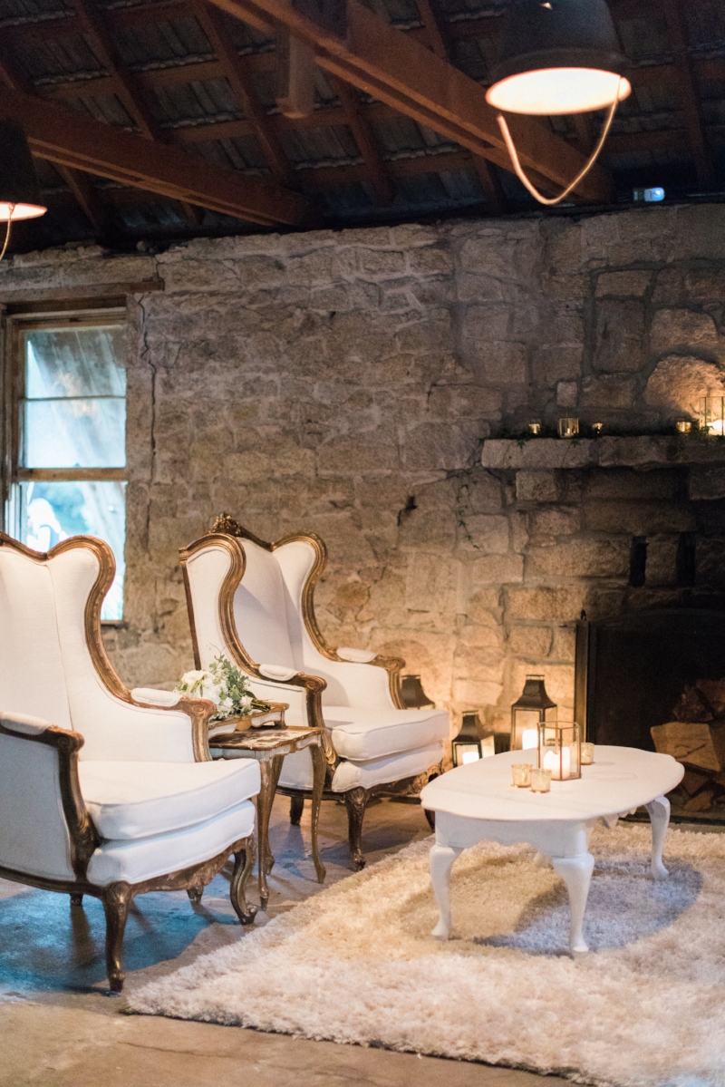 Glamorous Garden Wedding in White and Gold | Jenna Joseph Photography | Michelle Garibay Events | Temecula Creek Inn