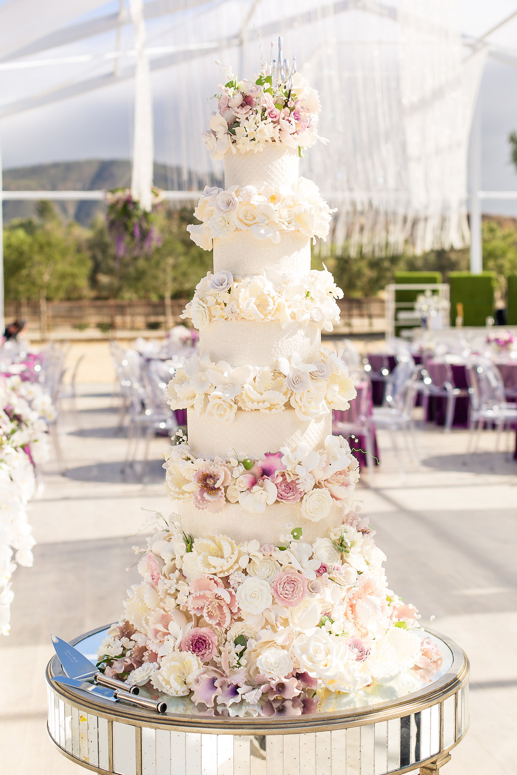 Brian Leahy Photo | Michelle Garibay Events | Luxury Temecula Wedding | La La Land Purple Wedding | Hollywood Glam Wedding | Glam Wedding Cake | Laura Marie's
