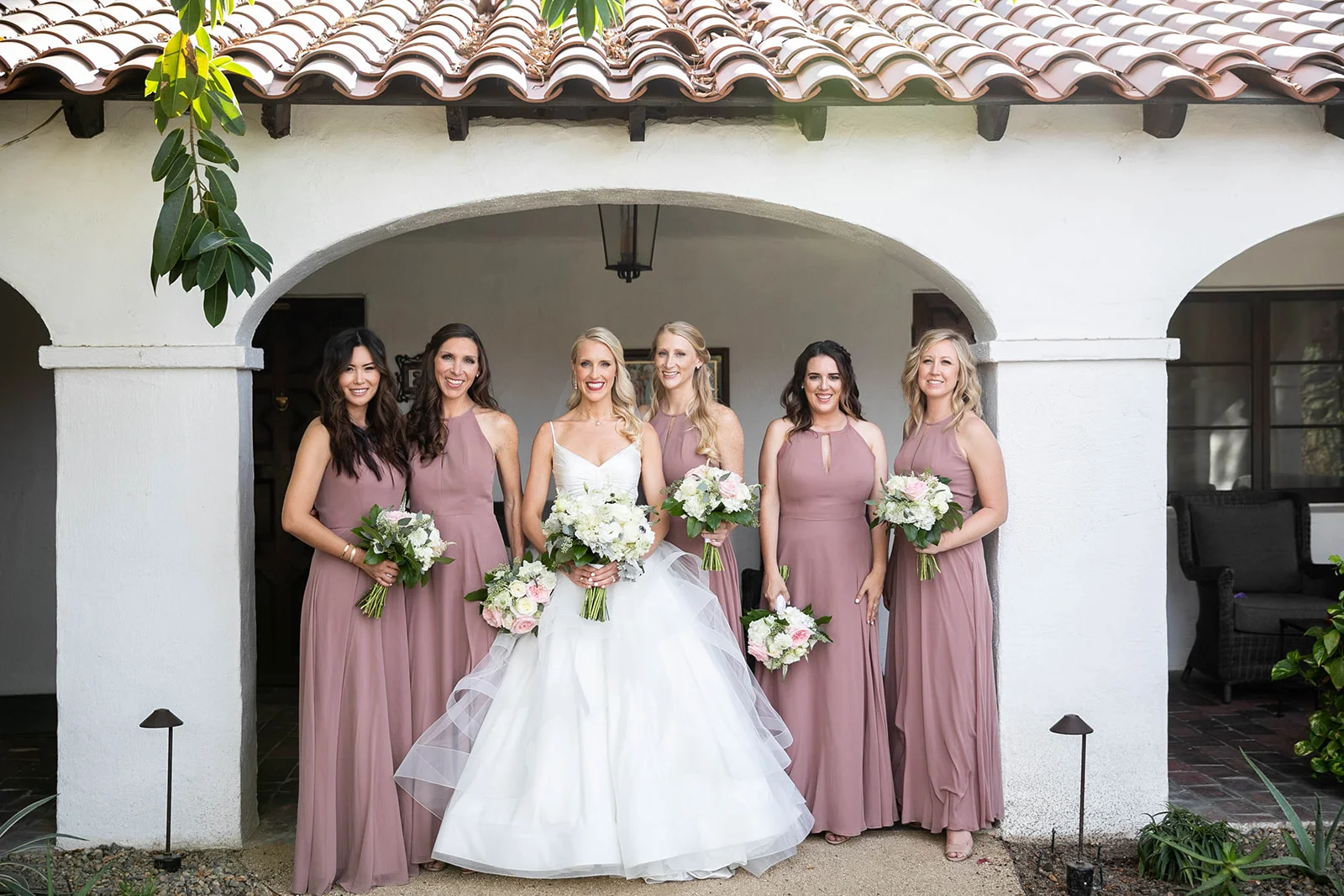 White and Rose Gold Ingleside Inn Palm Springs Wedding | Leah Marie Photography | Cara Goset of Michelle Garibay Events