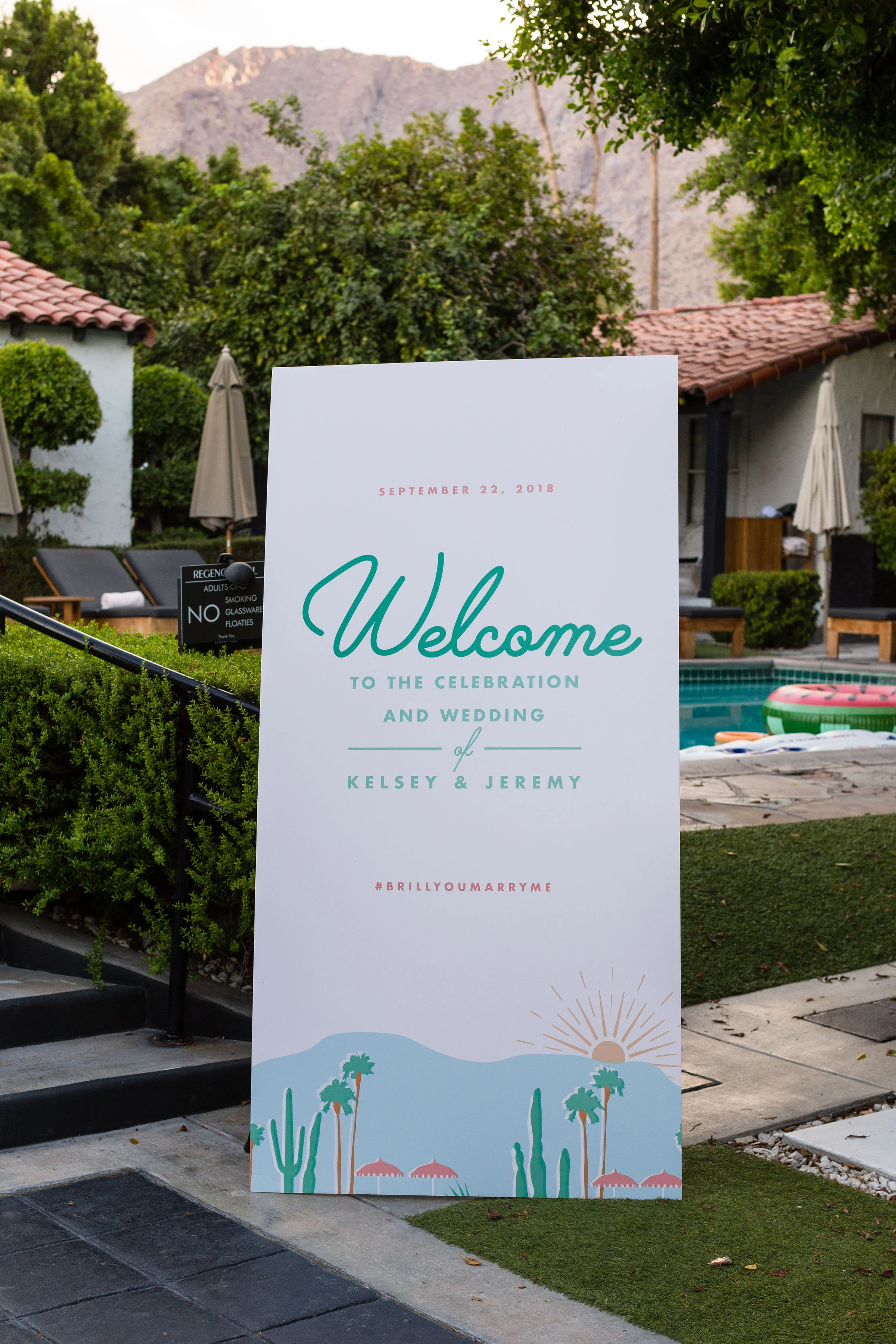 Vibrant Jungle in the Desert Wedding in Palm Springs | Sparkle Photography | Michelle Garibay Events