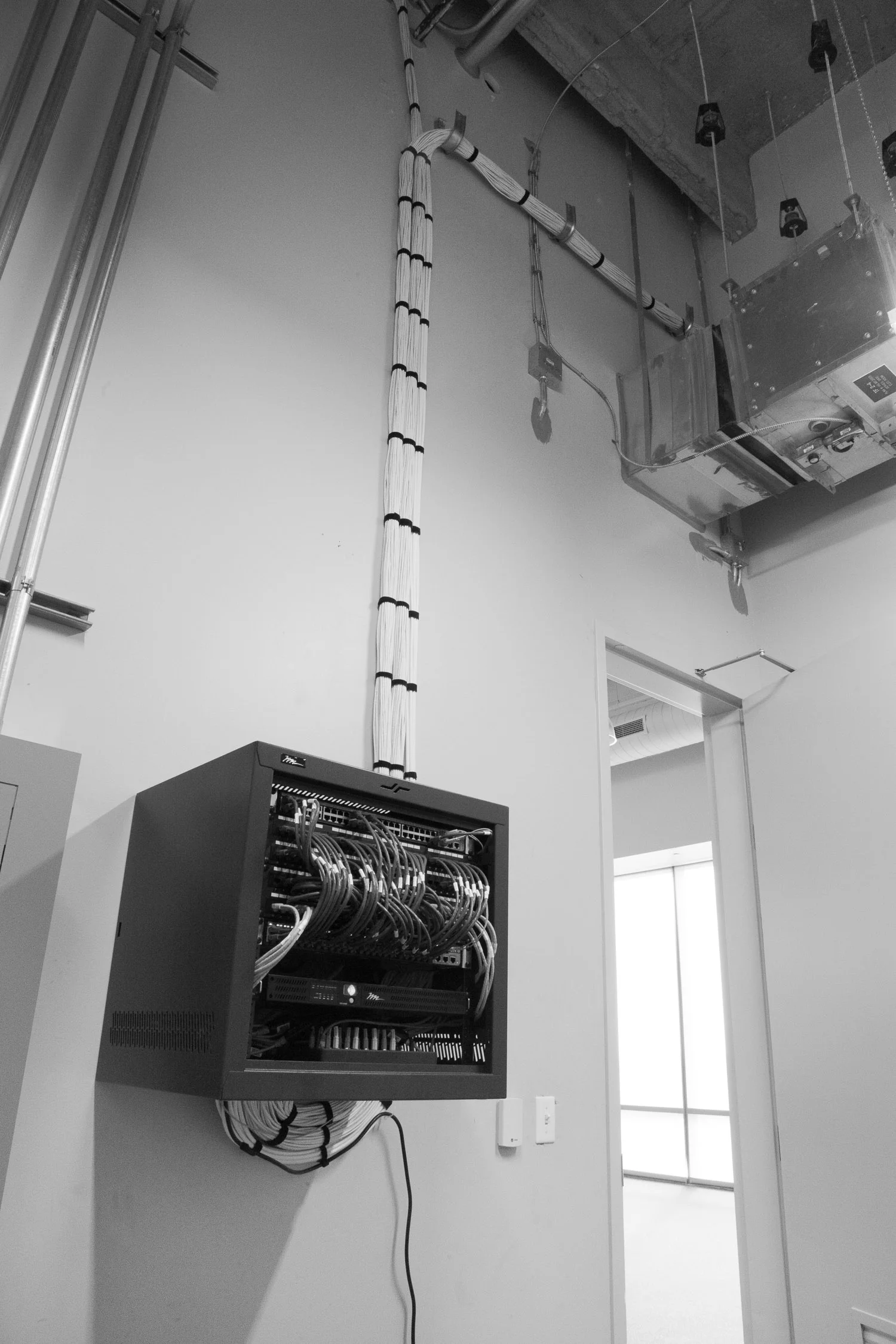commercial-TV-installation.jpg