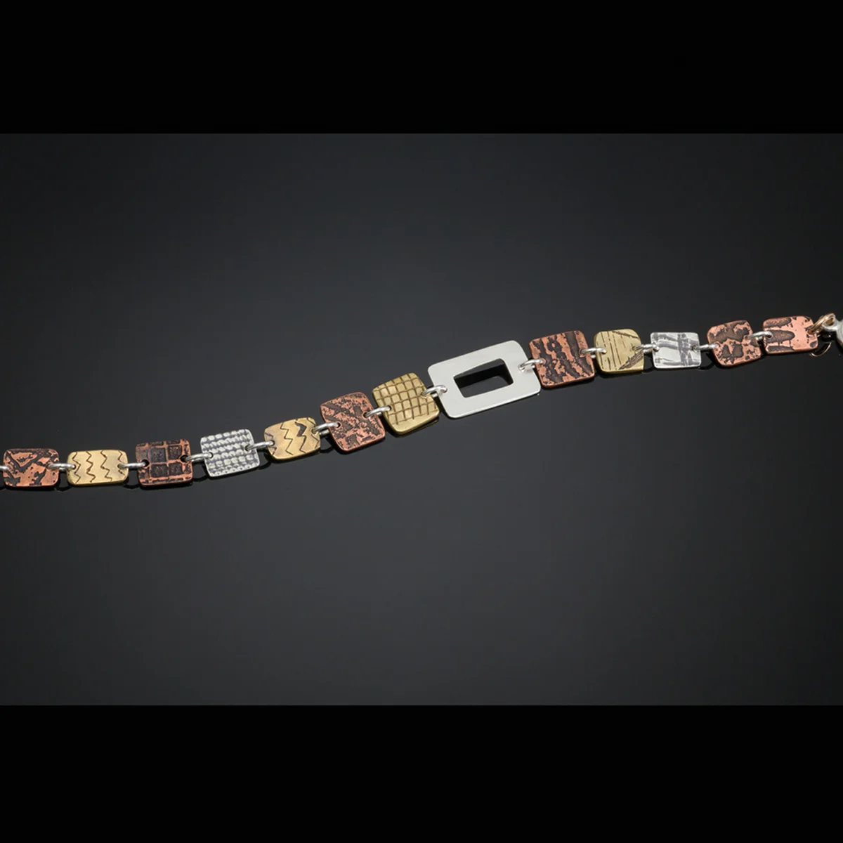 B304 Slideshow Bracelet
