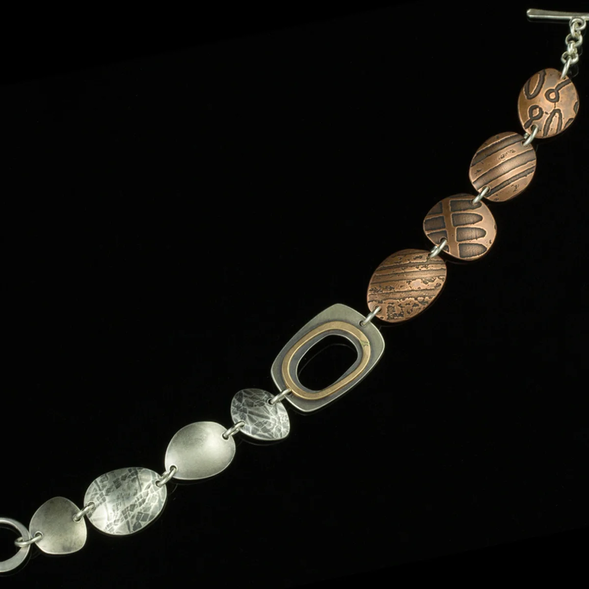 B303 Rocks On Bracelet