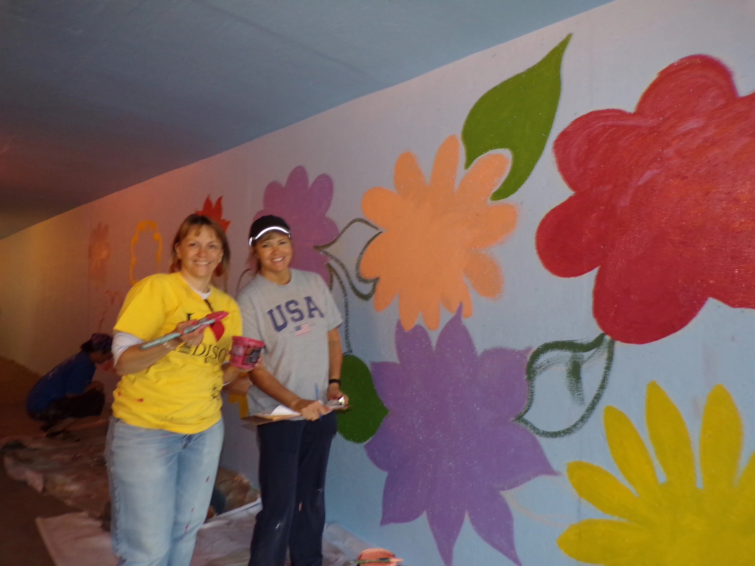 Painting and installing Hawthorne Mural